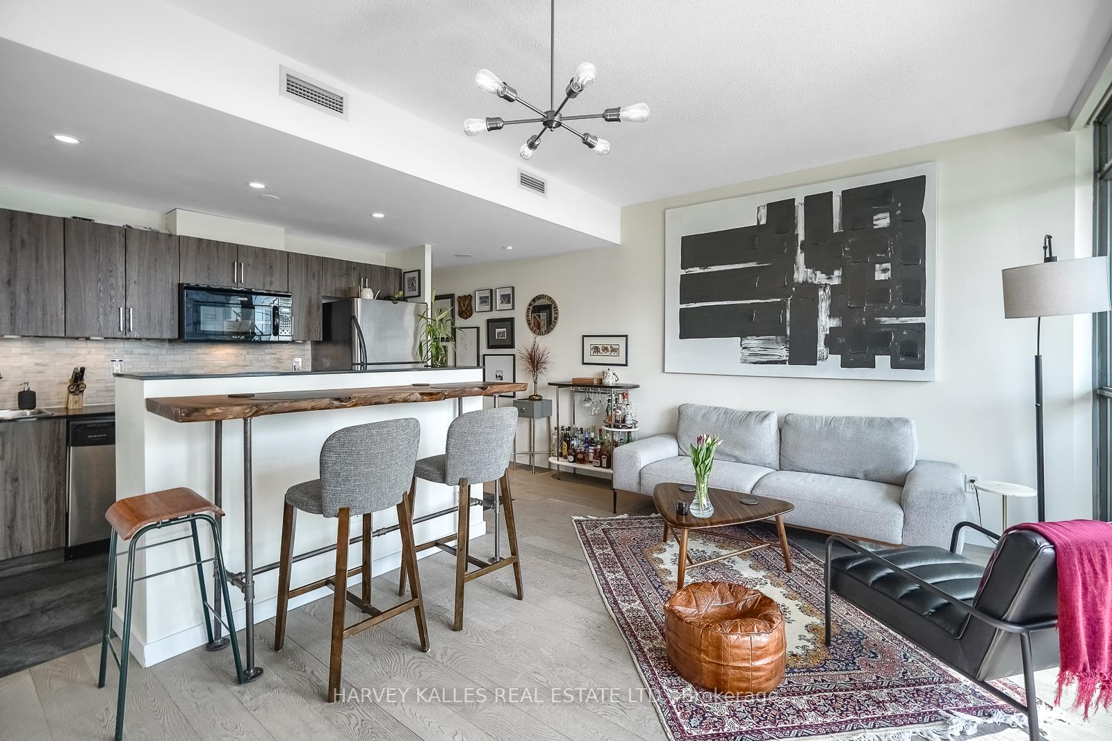 Photo 7 of Unit 2504, 281 Mutual Street, Toronto, Church-Yonge Corridor — HOMEH