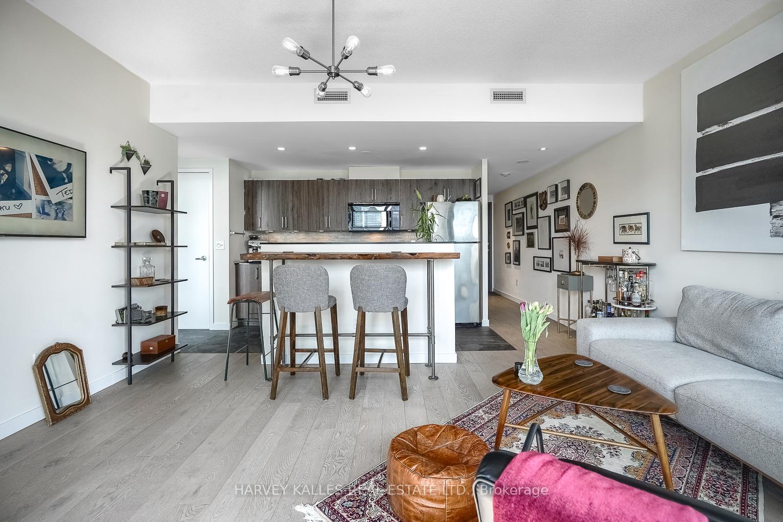 Photo 8 of Unit 2504, 281 Mutual Street, Toronto, Church-Yonge Corridor — HOMEH