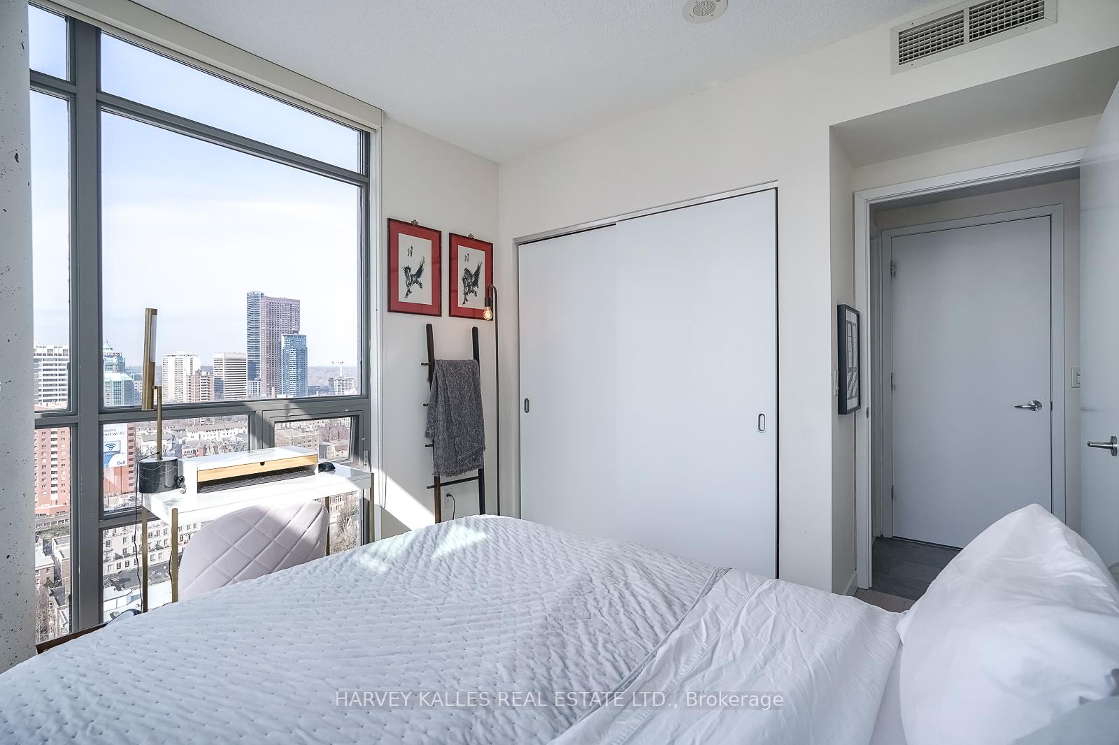 Photo 19 of Unit 2504, 281 Mutual Street, Toronto, Church-Yonge Corridor — HOMEH