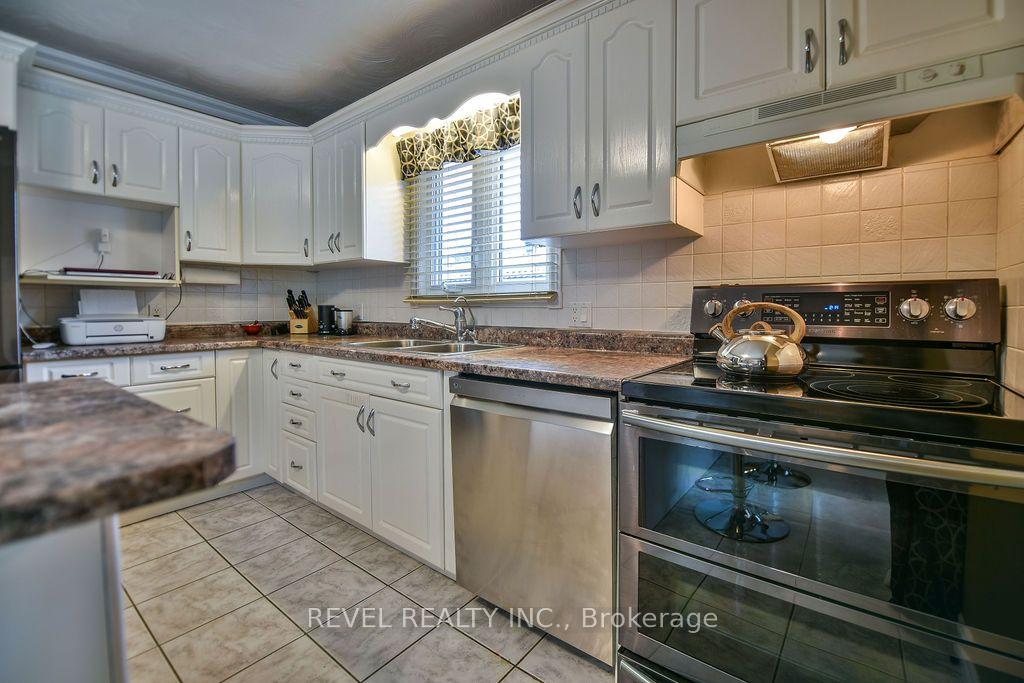 Photo 16 of 622 Norman Street, Timmins, MTJ - Main Area — HOMEH
