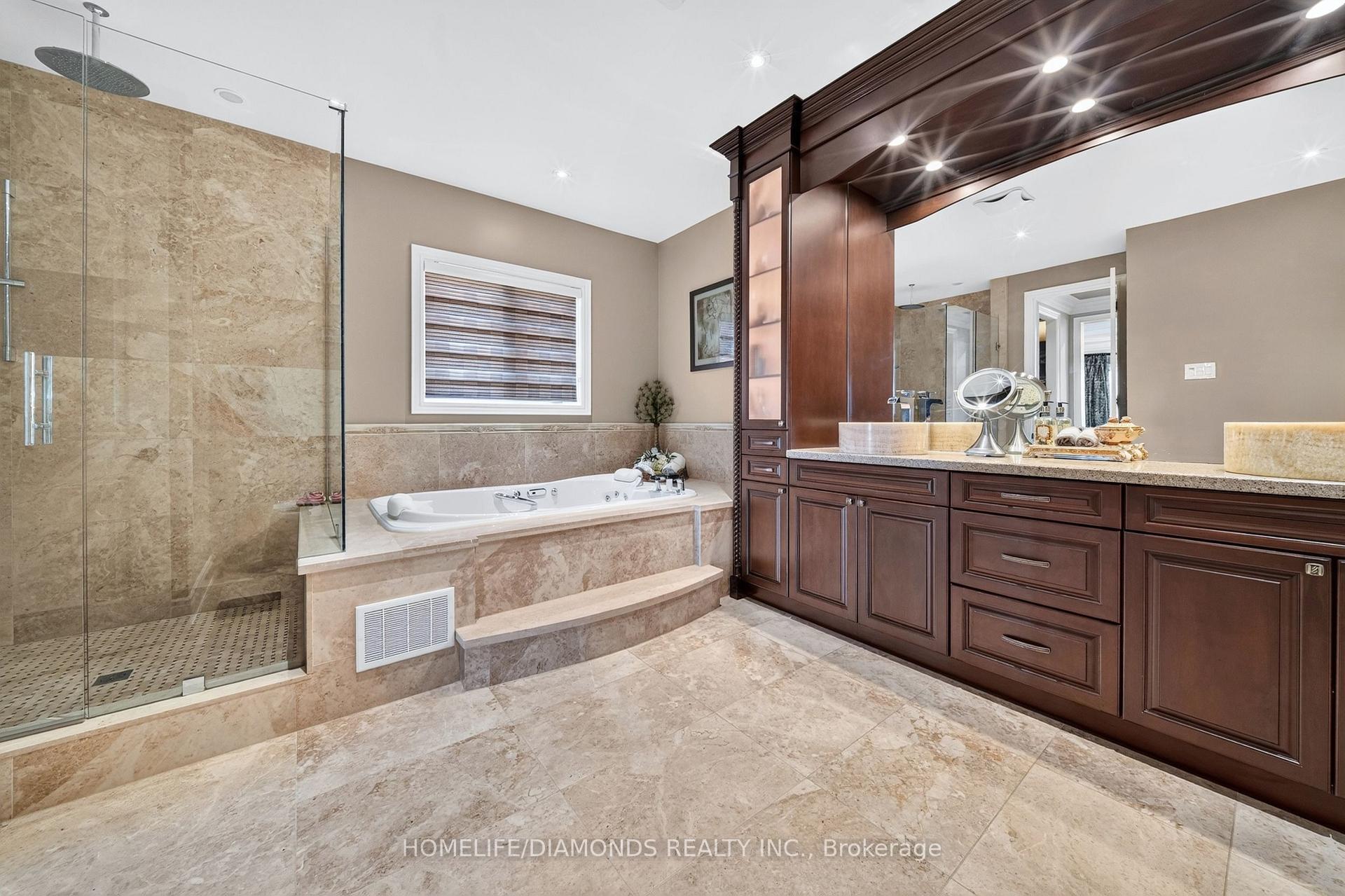 Photo 35 of 115 Latania Boulevard, Brampton, Vales of Castlemore — HOMEH