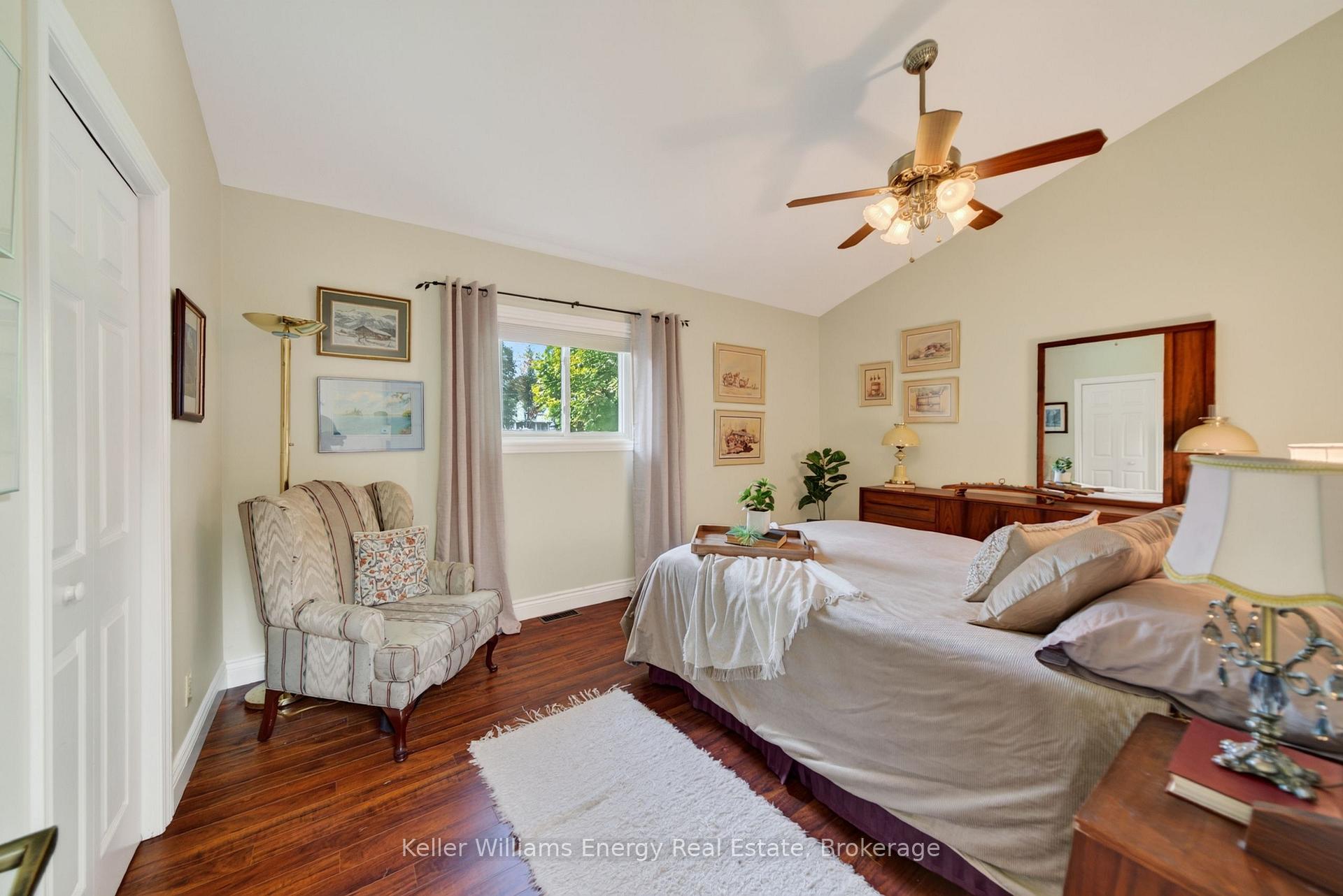 Photo 31 of 89 Smith's Bay Avenue, Prince Edward County, North Marysburg Ward — HOMEH