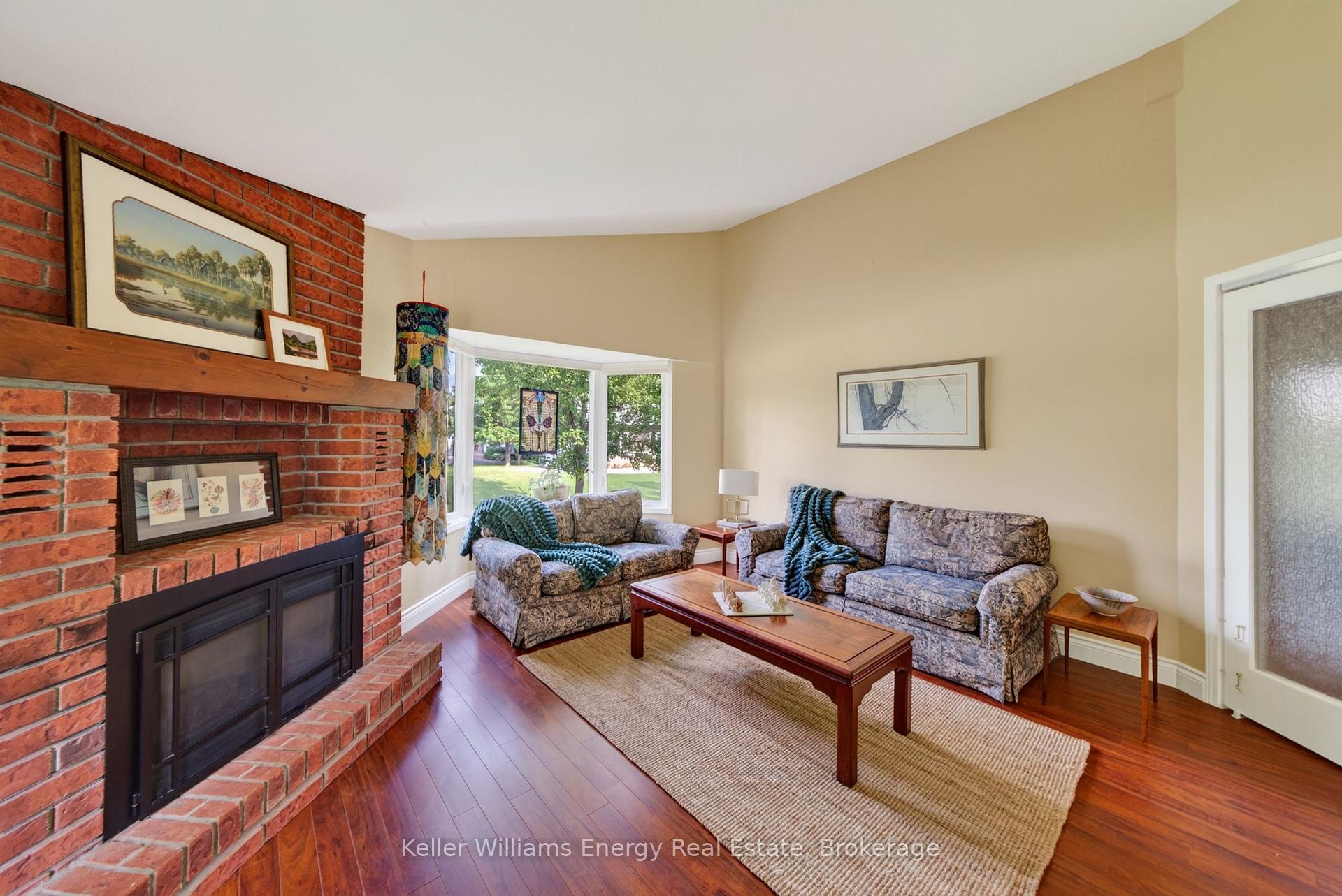 Photo 15 of 89 Smith's Bay Avenue, Prince Edward County, North Marysburg Ward — HOMEH