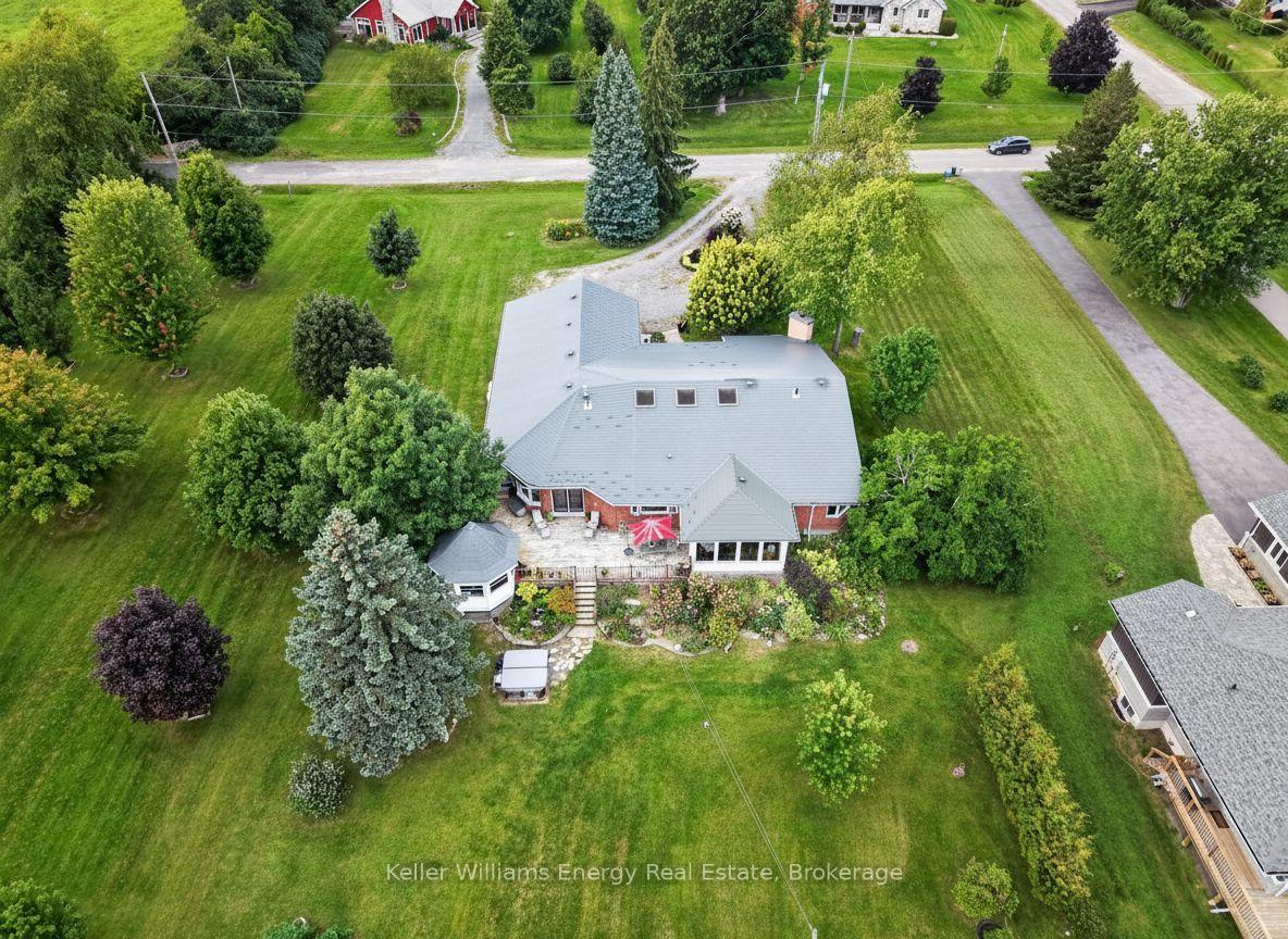 Photo 43 of 89 Smith's Bay Avenue, Prince Edward County, North Marysburg Ward — HOMEH