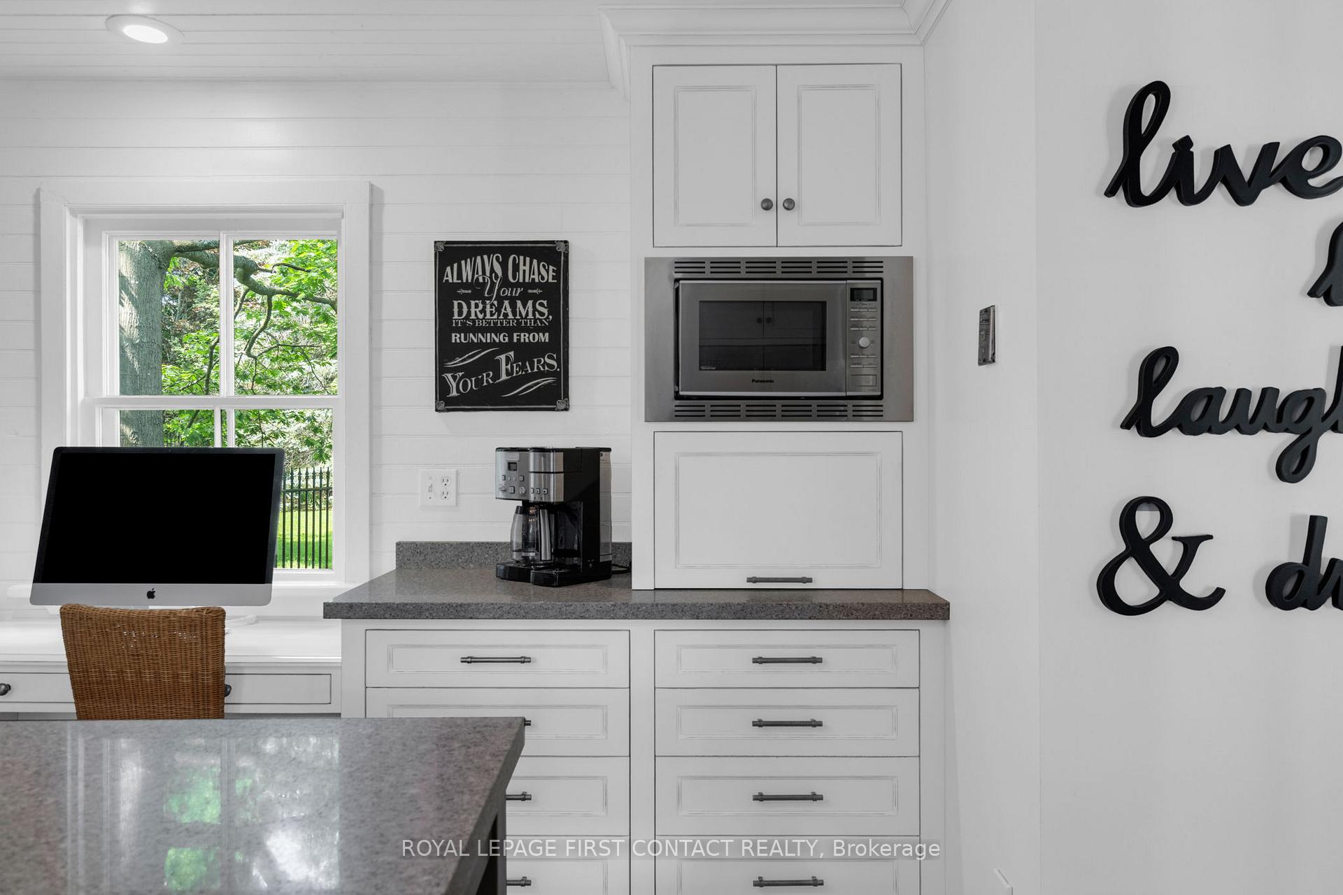 Photo 19 of 311 Tollendal Mill Road, Barrie, South Shore — HOMEH