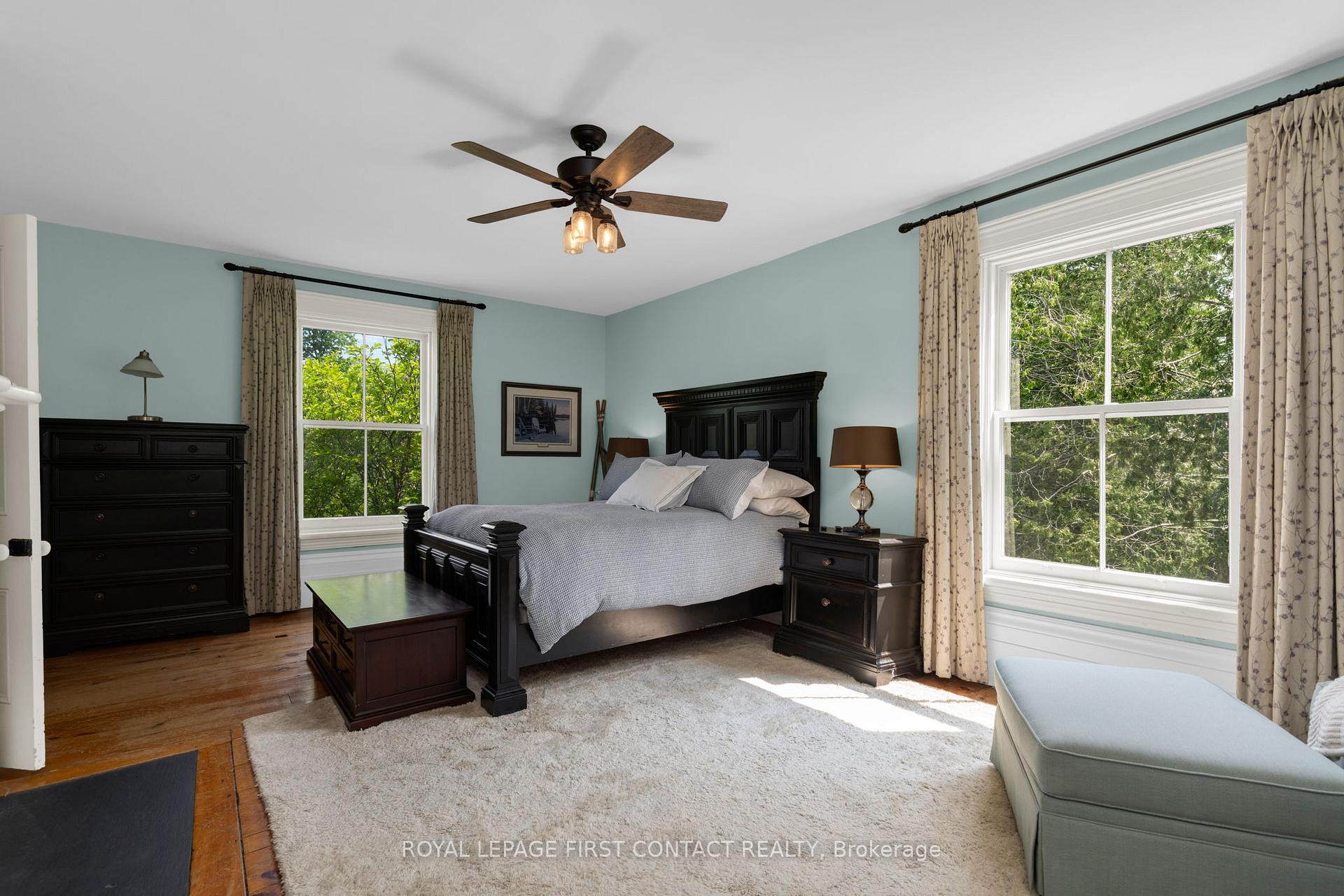 Photo 24 of 311 Tollendal Mill Road, Barrie, South Shore — HOMEH