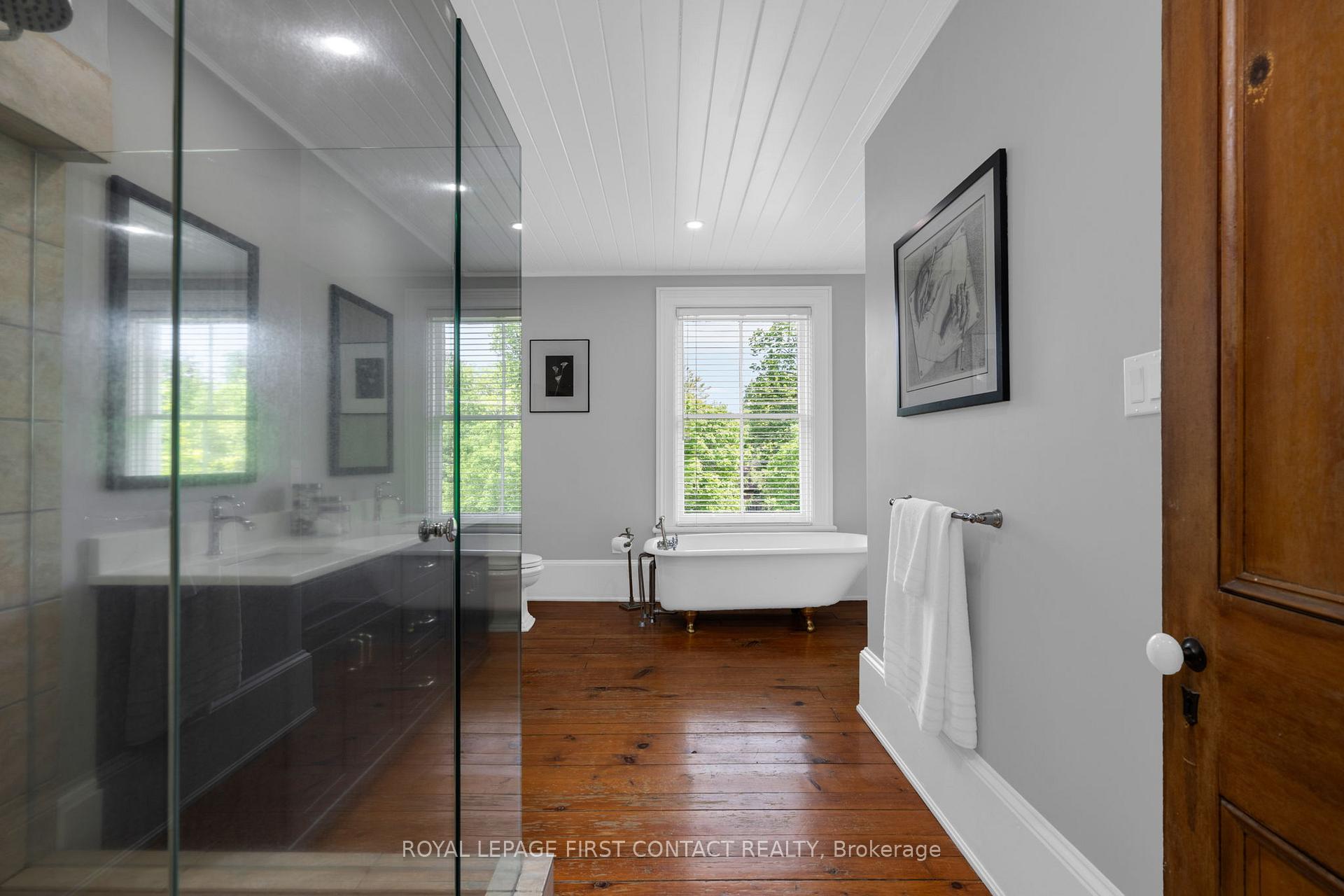 Photo 28 of 311 Tollendal Mill Road, Barrie, South Shore — HOMEH