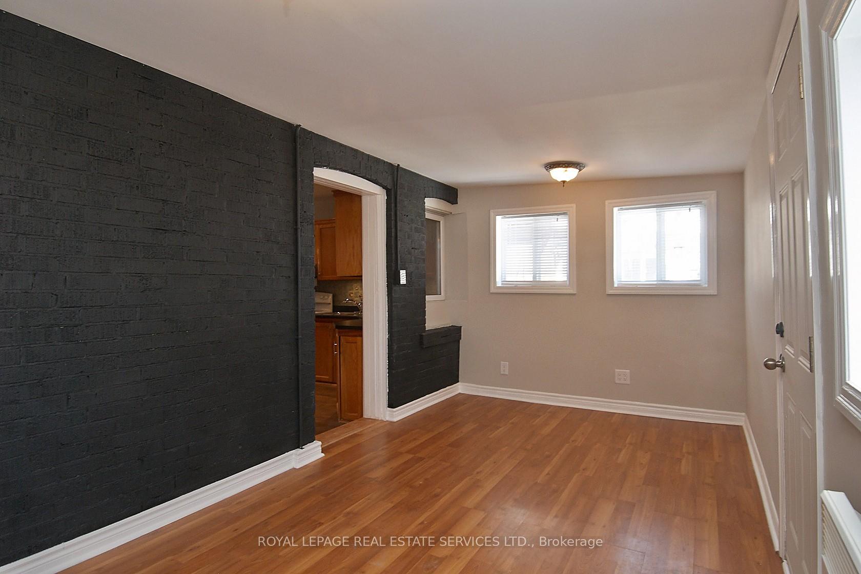 Photo 36 of 37 Seventeenth Street, Etobicoke, New Toronto — HOMEH