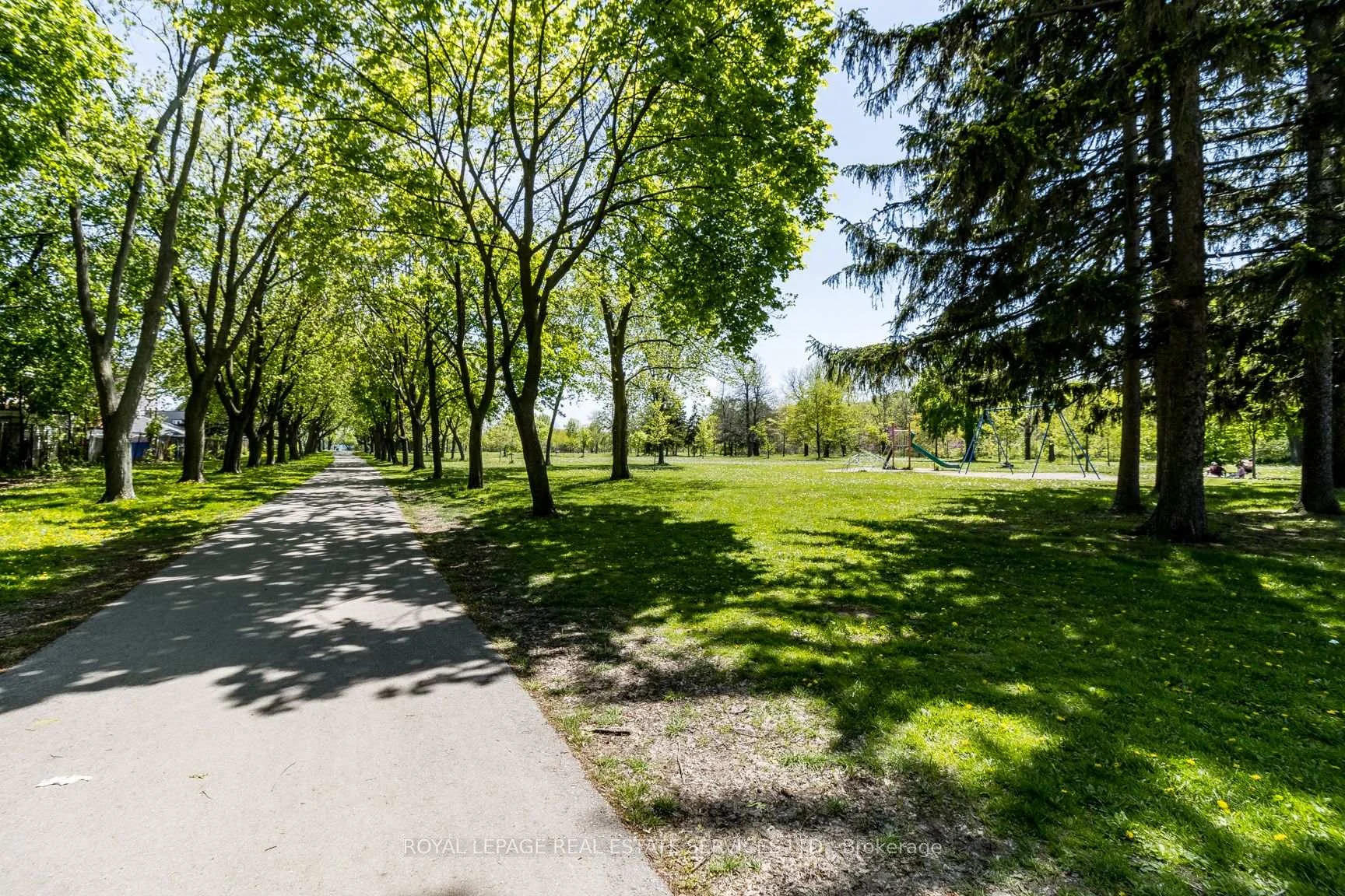 Photo 82 of 37 Seventeenth Street, Etobicoke, New Toronto — HOMEH