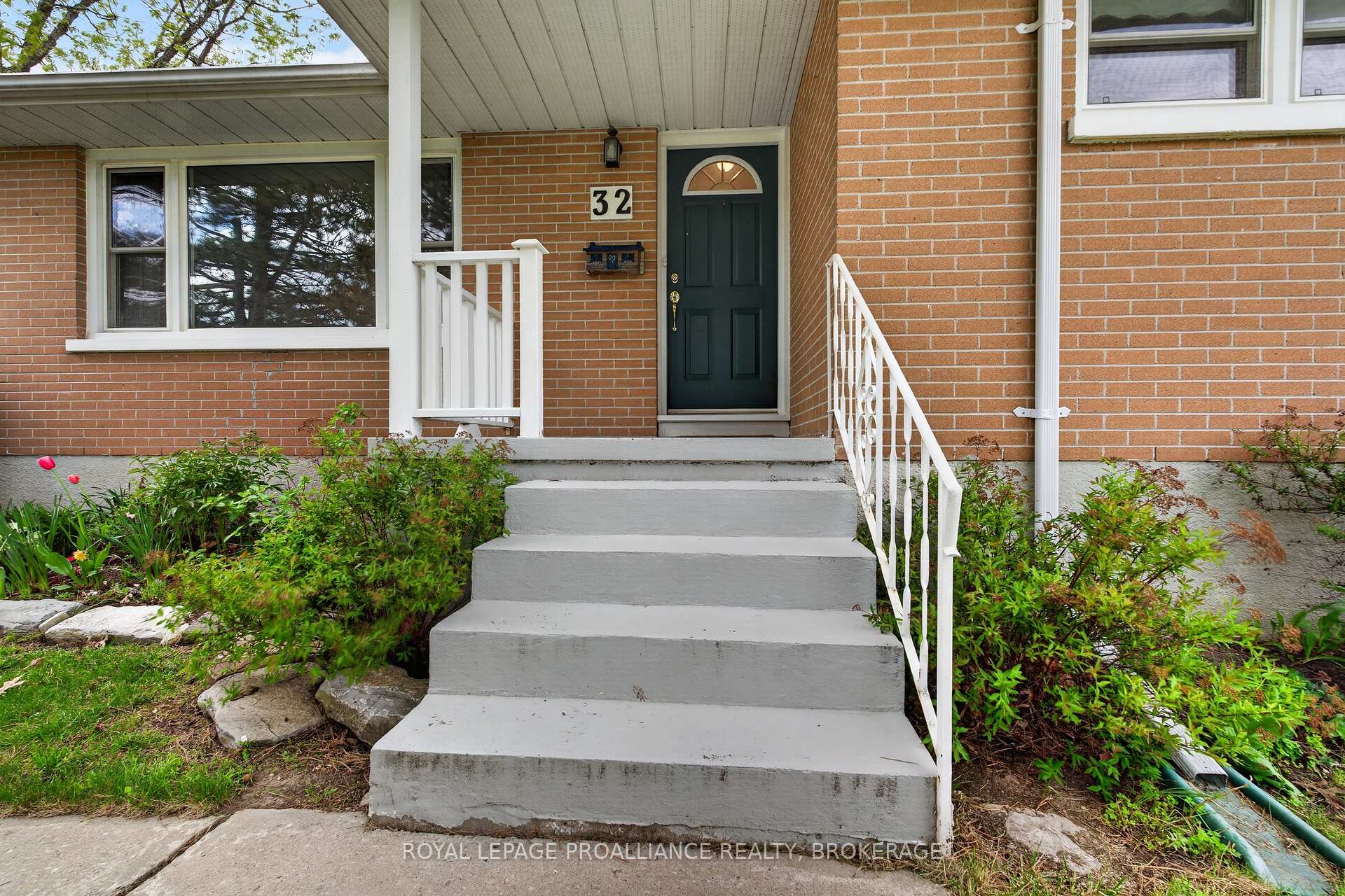 Photo 3 of 32 Lennox Street, Kingston, City SouthWest — HOMEH