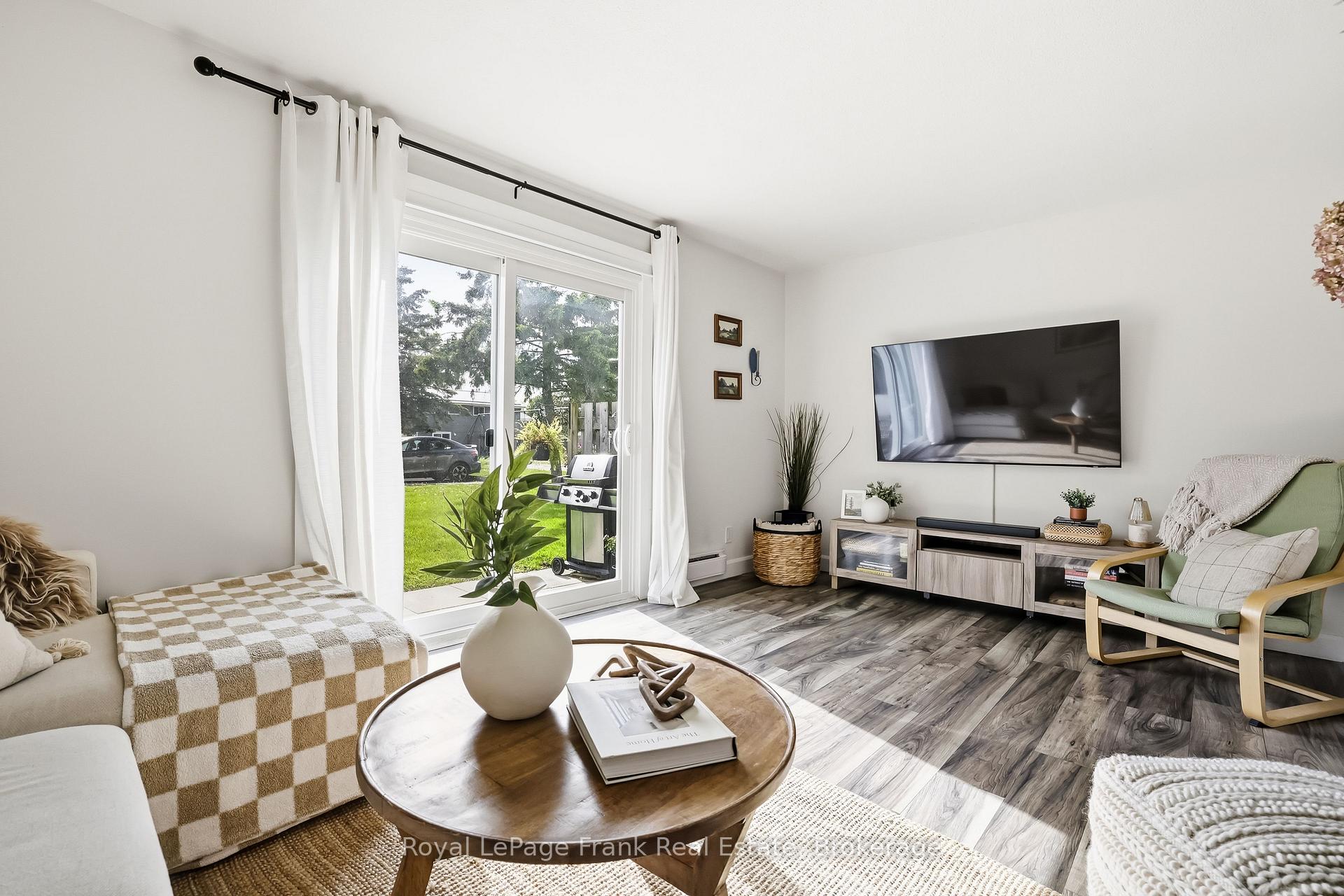 Photo 4 of Unit A3, 400 Westwood Drive, Cobourg — HOMEH