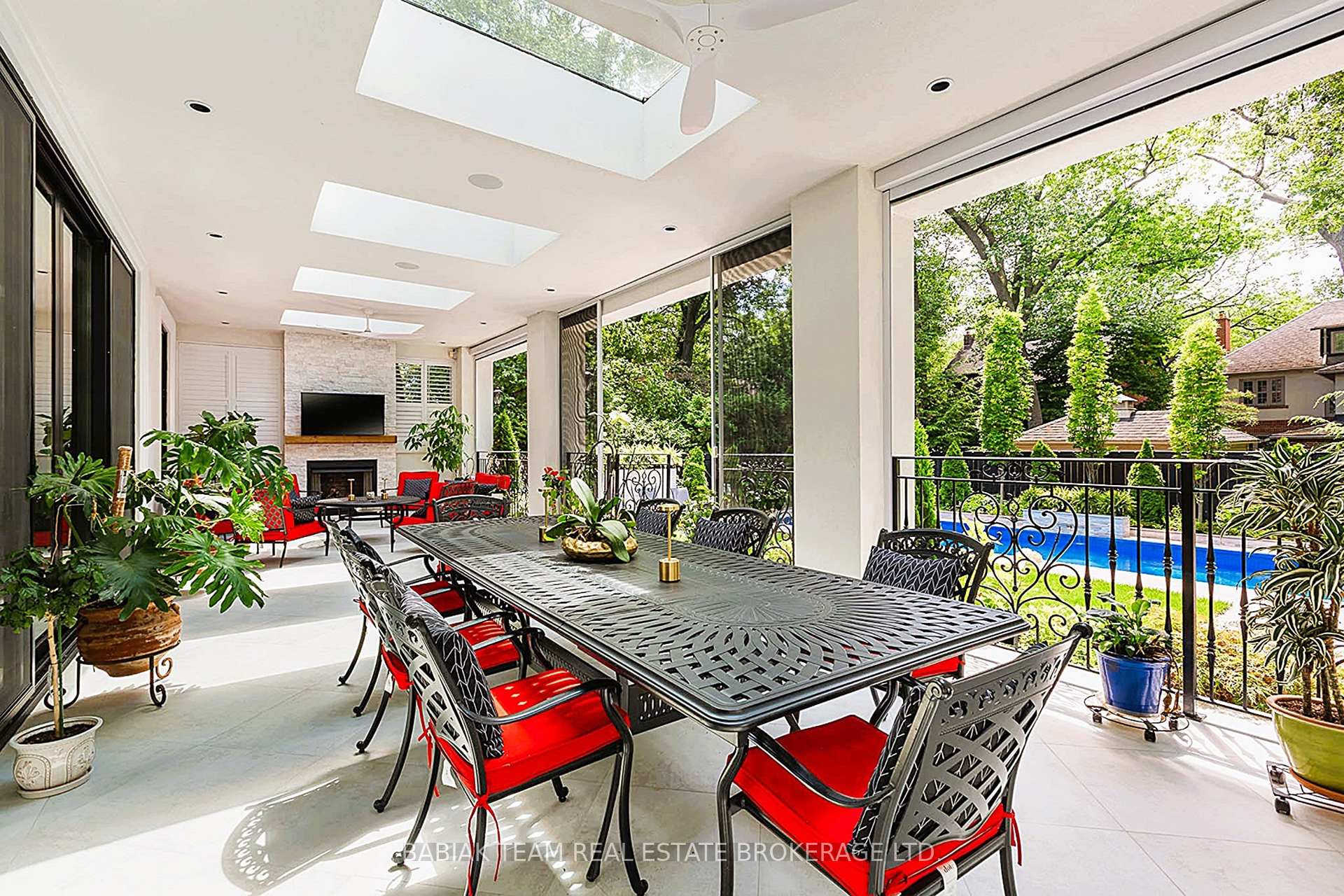 Photo 39 of 8 Baby Point Terrace, Toronto, Lambton Baby Point — HOMEH