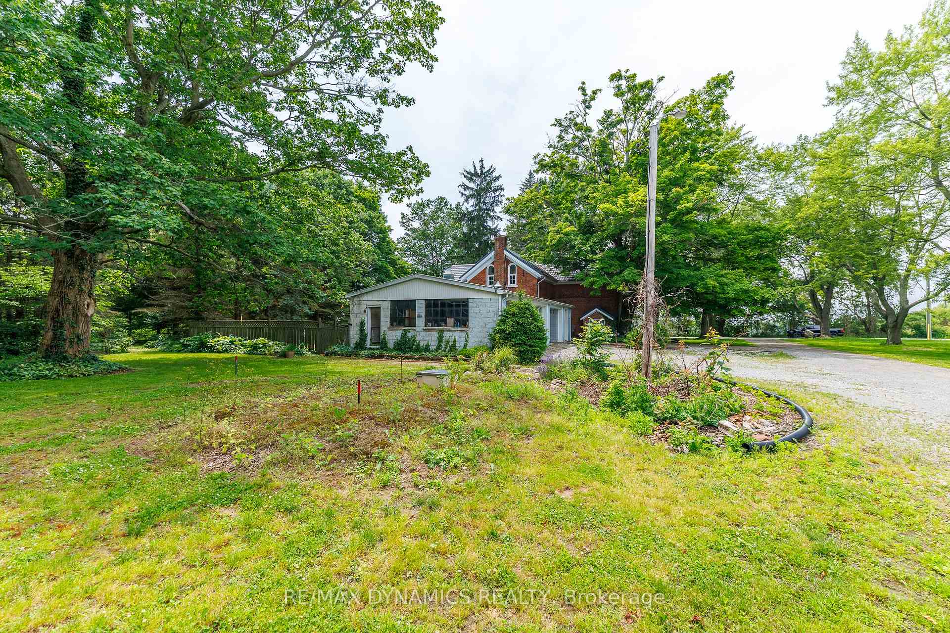 Photo 10 of 760 Cope Road, Welland, Cooks Mills — HOMEH
