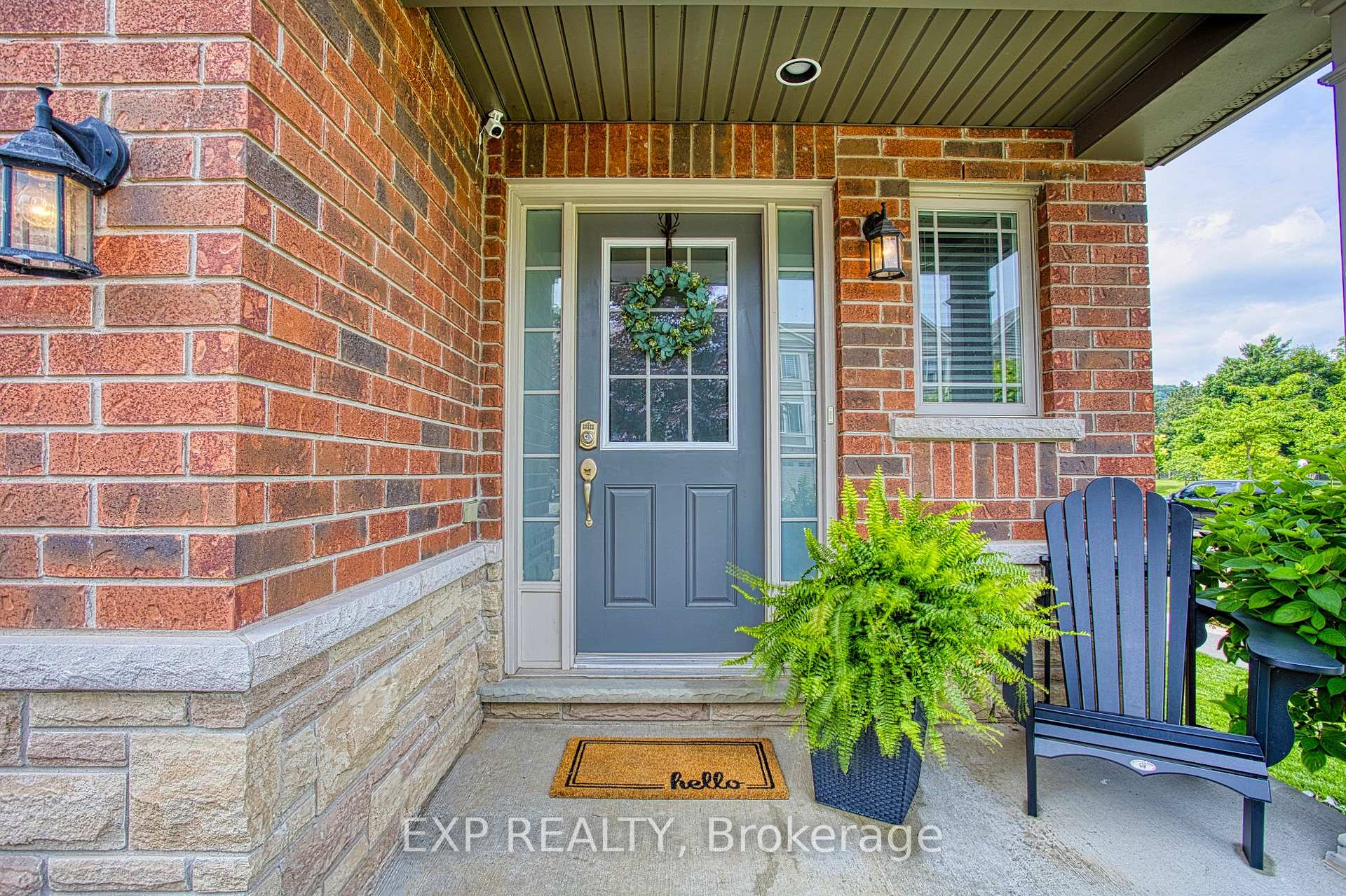 Photo 3 of 86 Willow Lane, Grimsby, Grimsby West — HOMEH