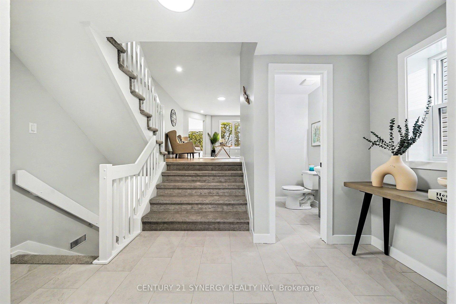 Photo 4 of 31 Willow Glen Drive, Ottawa, Kanata - Bridlewood — HOMEH