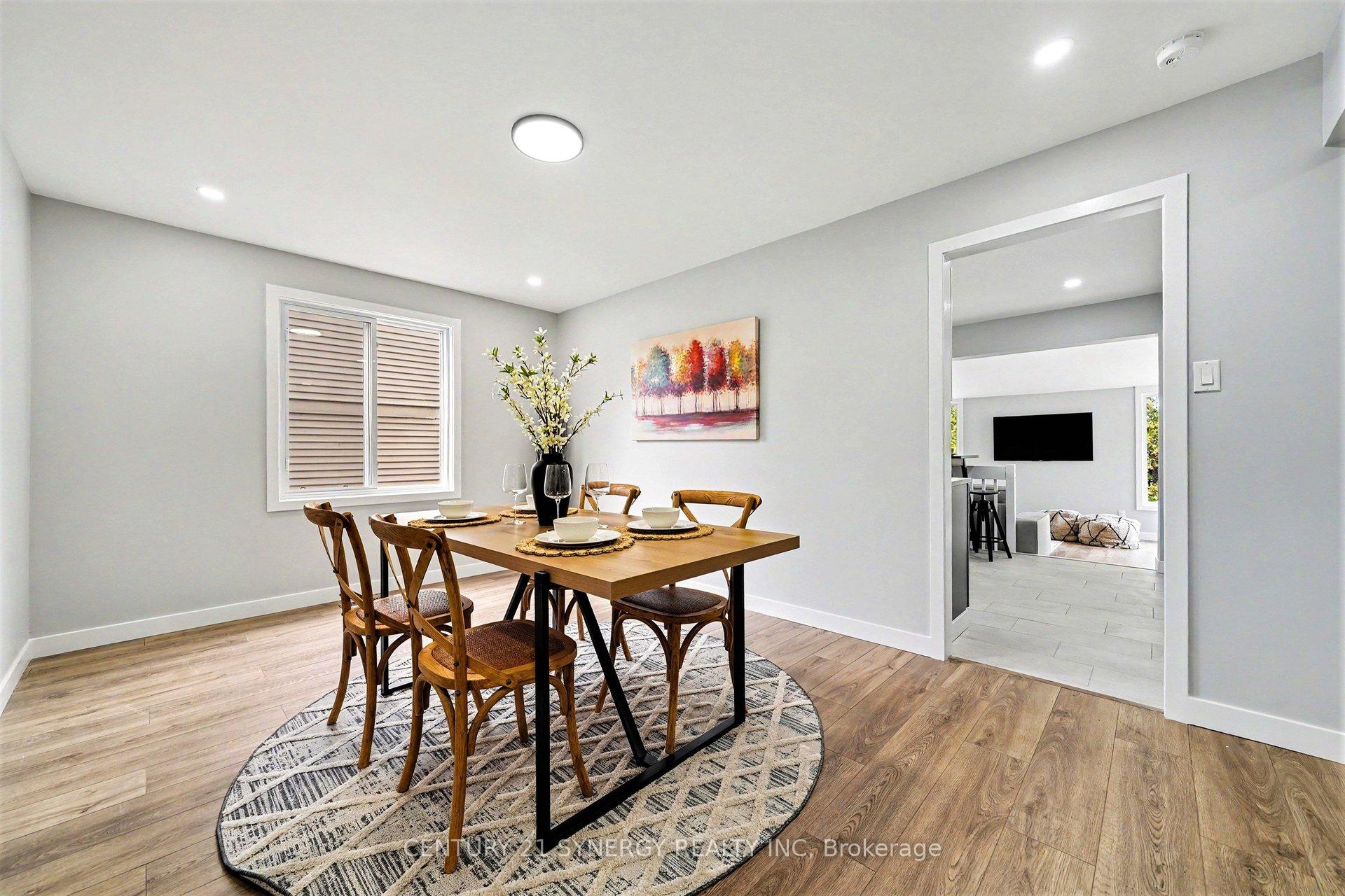 Photo 10 of 31 Willow Glen Drive, Ottawa, Kanata - Bridlewood — HOMEH