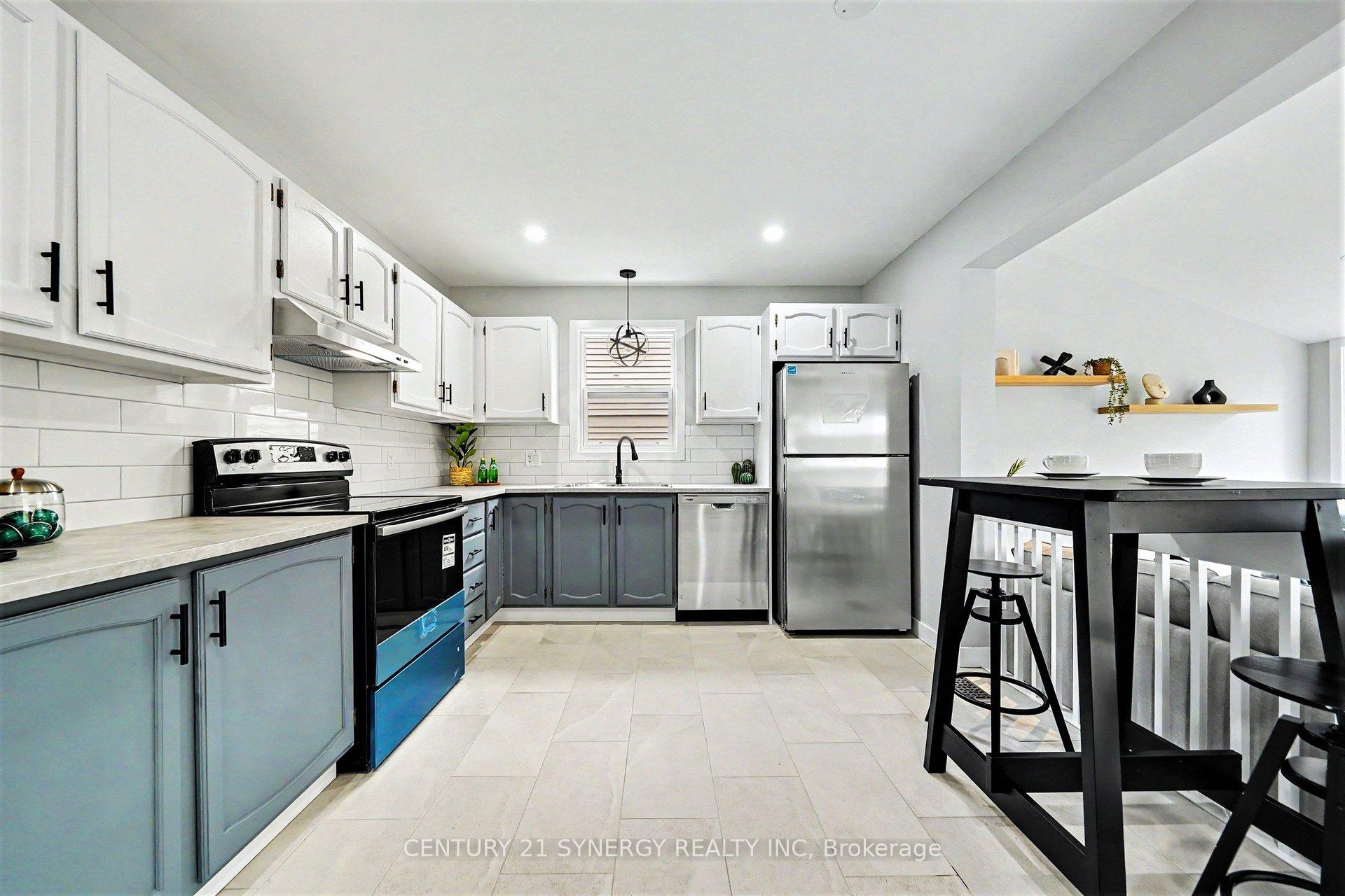 Photo 11 of 31 Willow Glen Drive, Ottawa, Kanata - Bridlewood — HOMEH