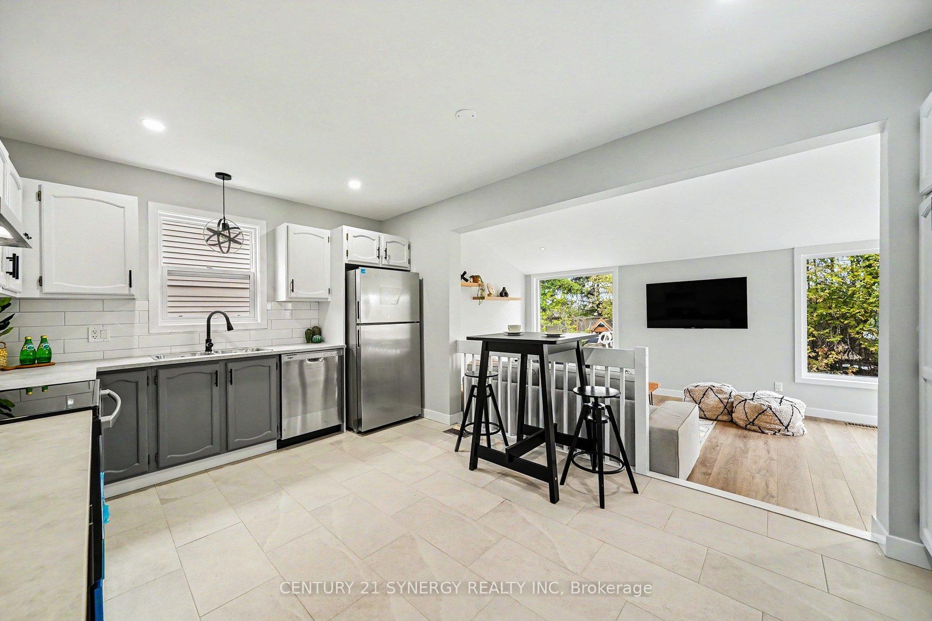Photo 14 of 31 Willow Glen Drive, Ottawa, Kanata - Bridlewood — HOMEH