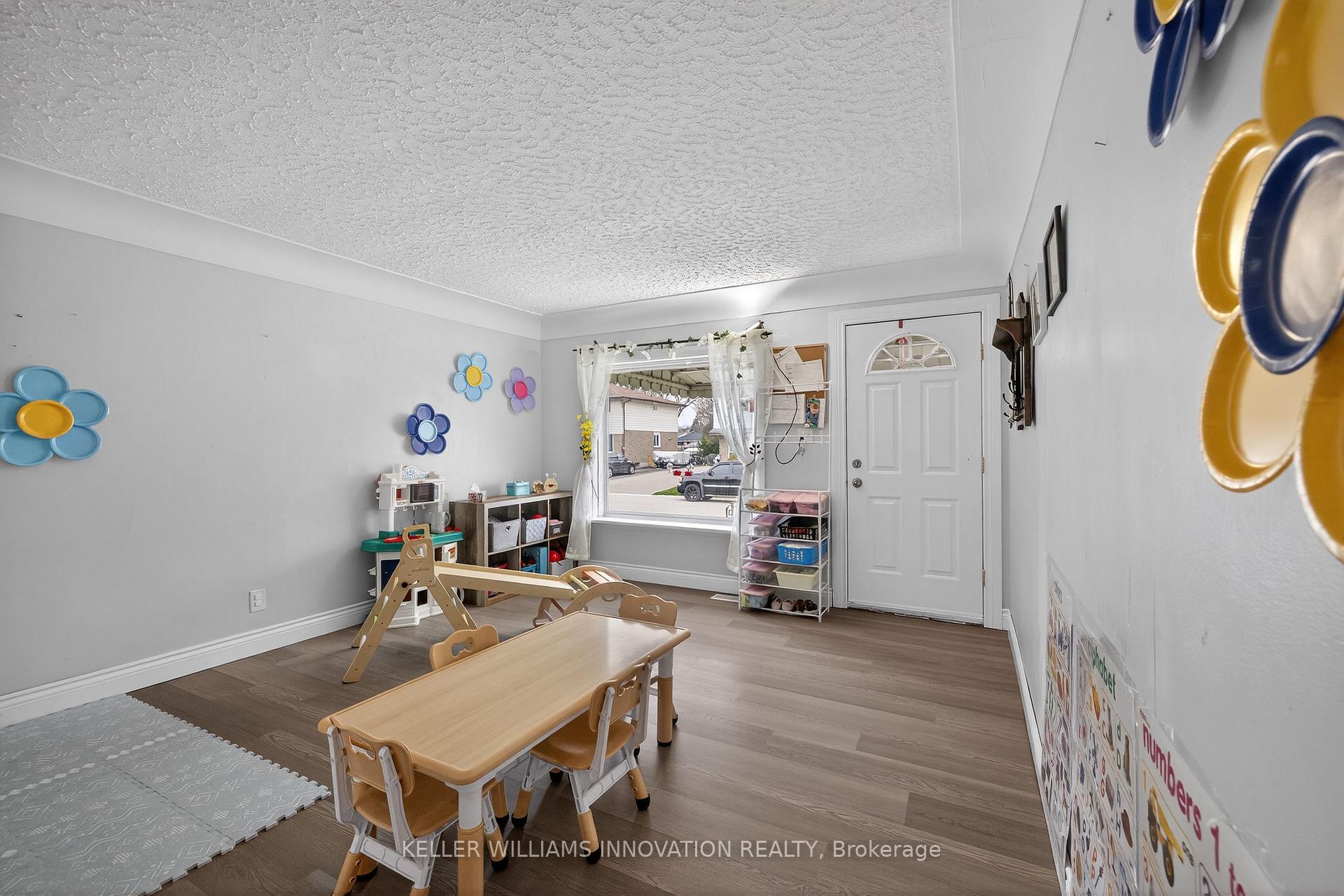 Photo 8 of 73 Avondale Street, Brantford, Echo Place — HOMEH