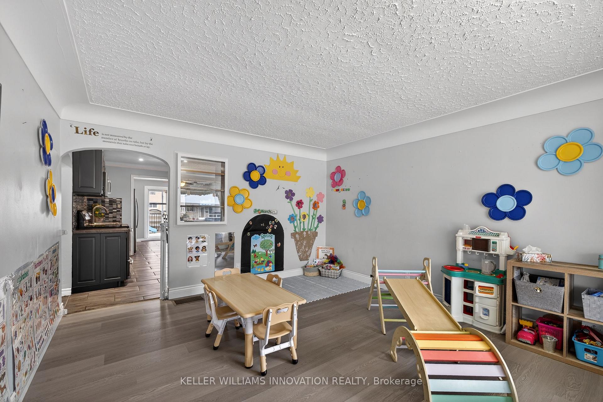 Photo 9 of 73 Avondale Street, Brantford, Echo Place — HOMEH