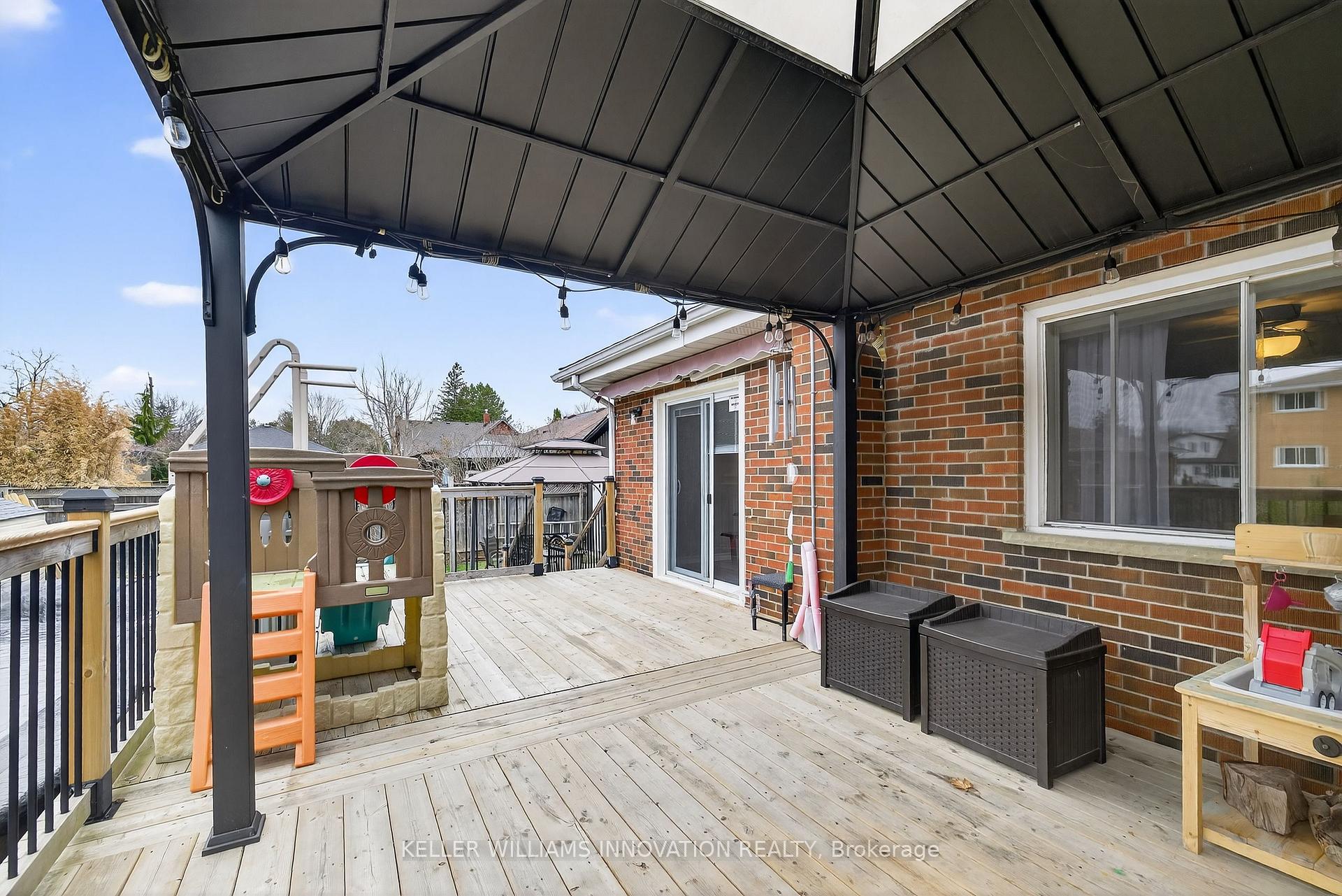 Photo 34 of 73 Avondale Street, Brantford, Echo Place — HOMEH