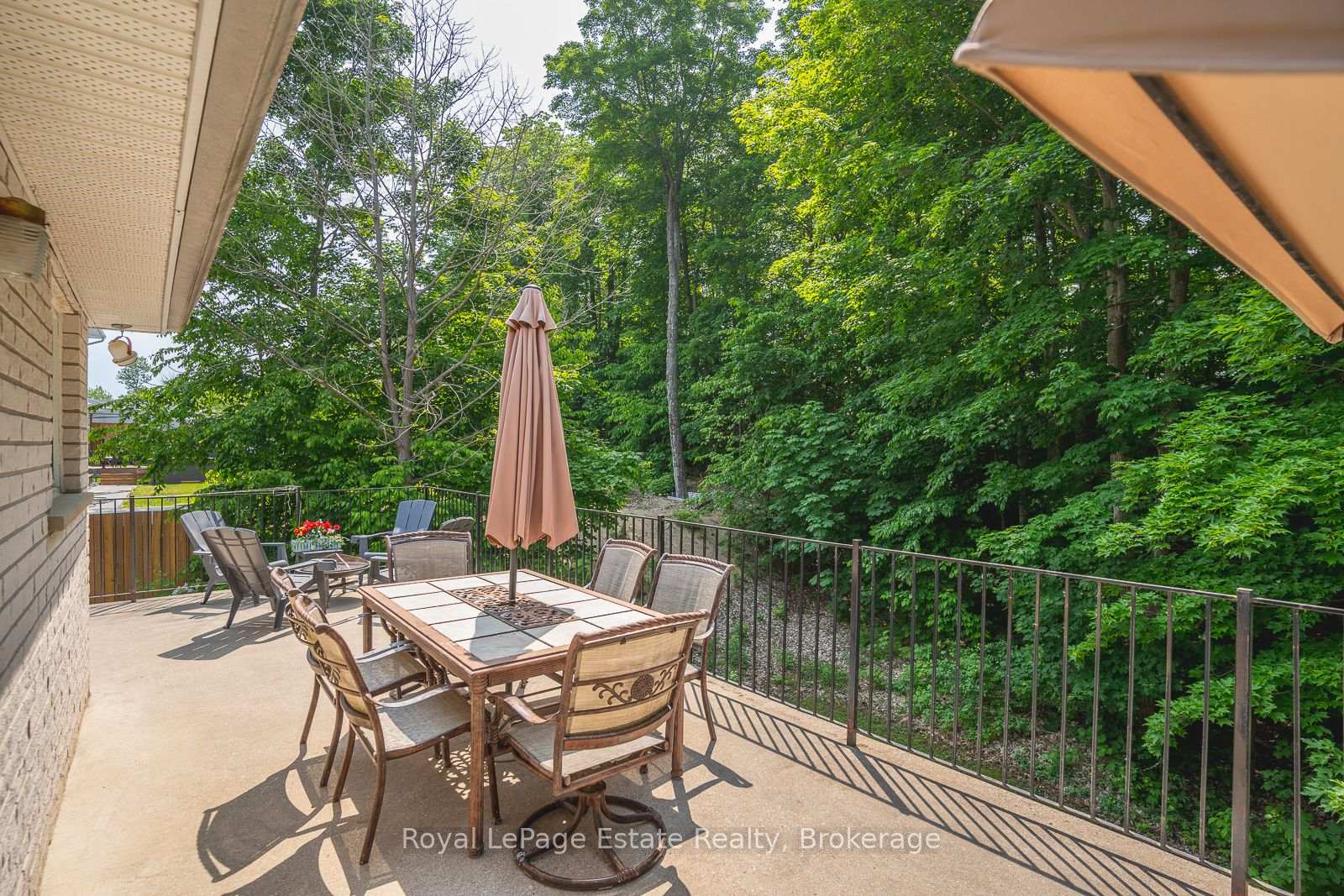 Photo 8 of 632 Bannister Drive, South Bruce Peninsula — HOMEH