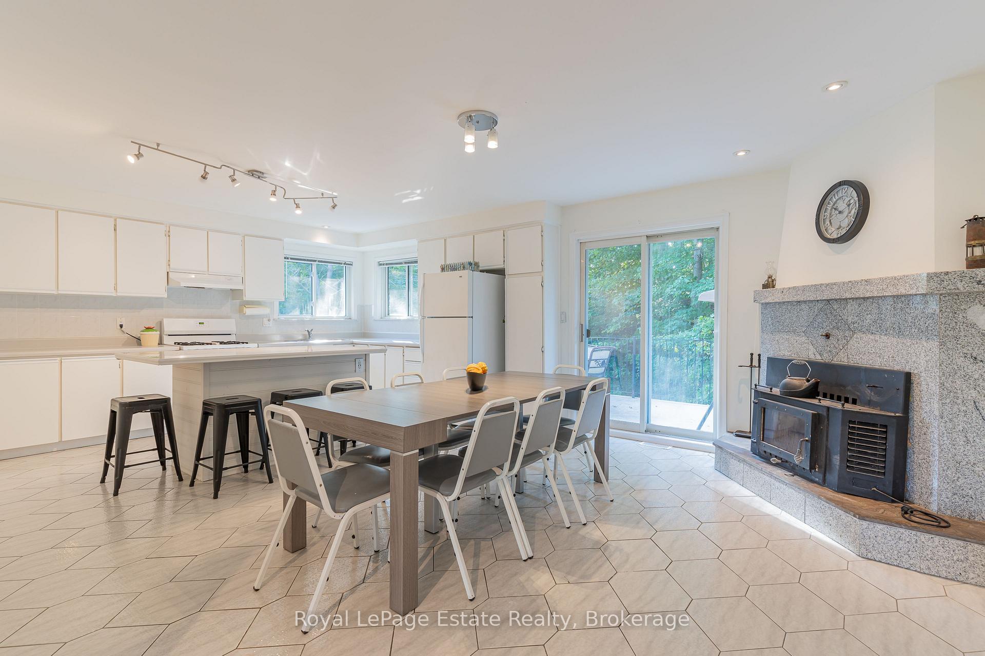 Photo 9 of 632 Bannister Drive, South Bruce Peninsula — HOMEH
