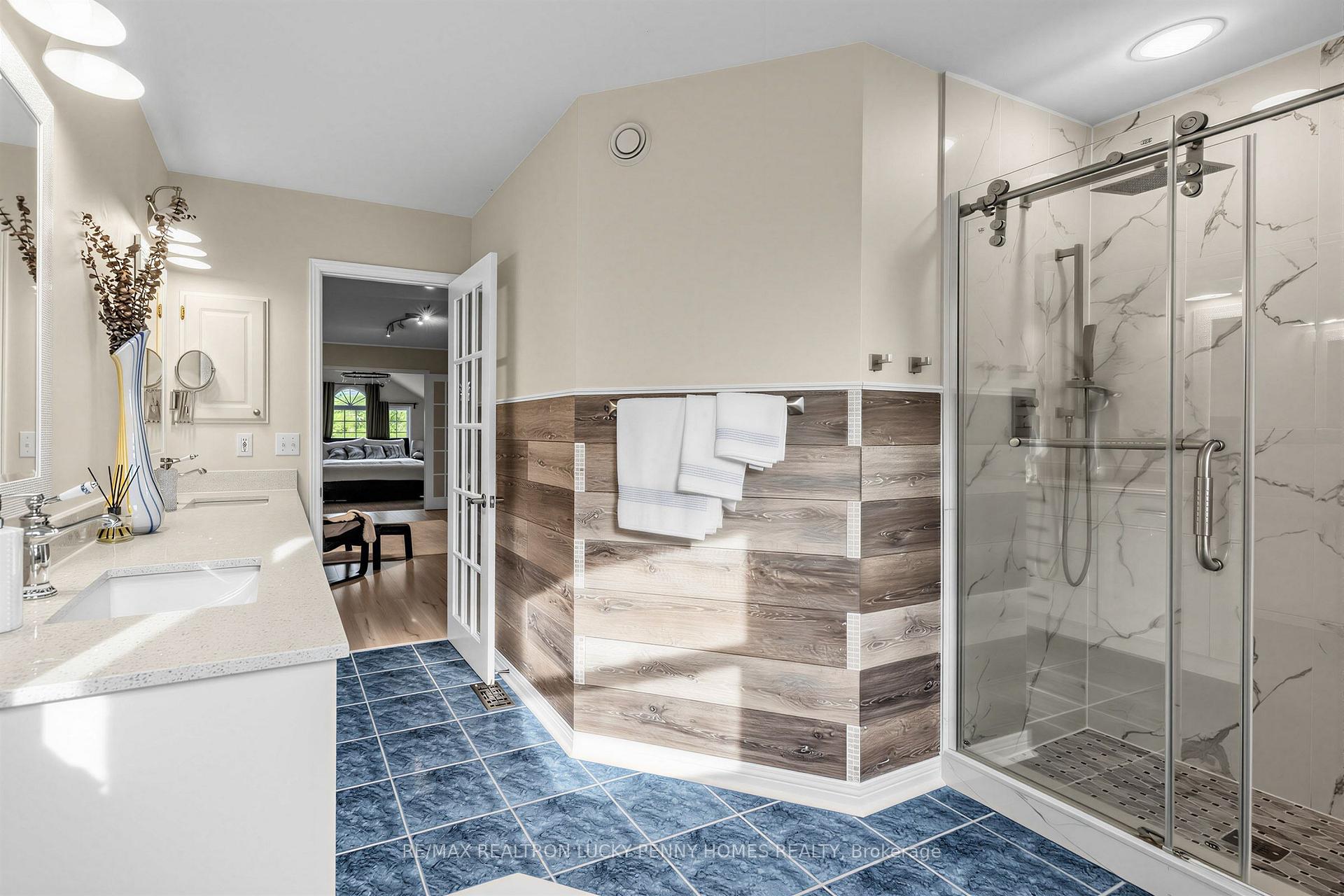Photo 27 of 71 Fawnbrook Circle, Markham, Unionville — HOMEH