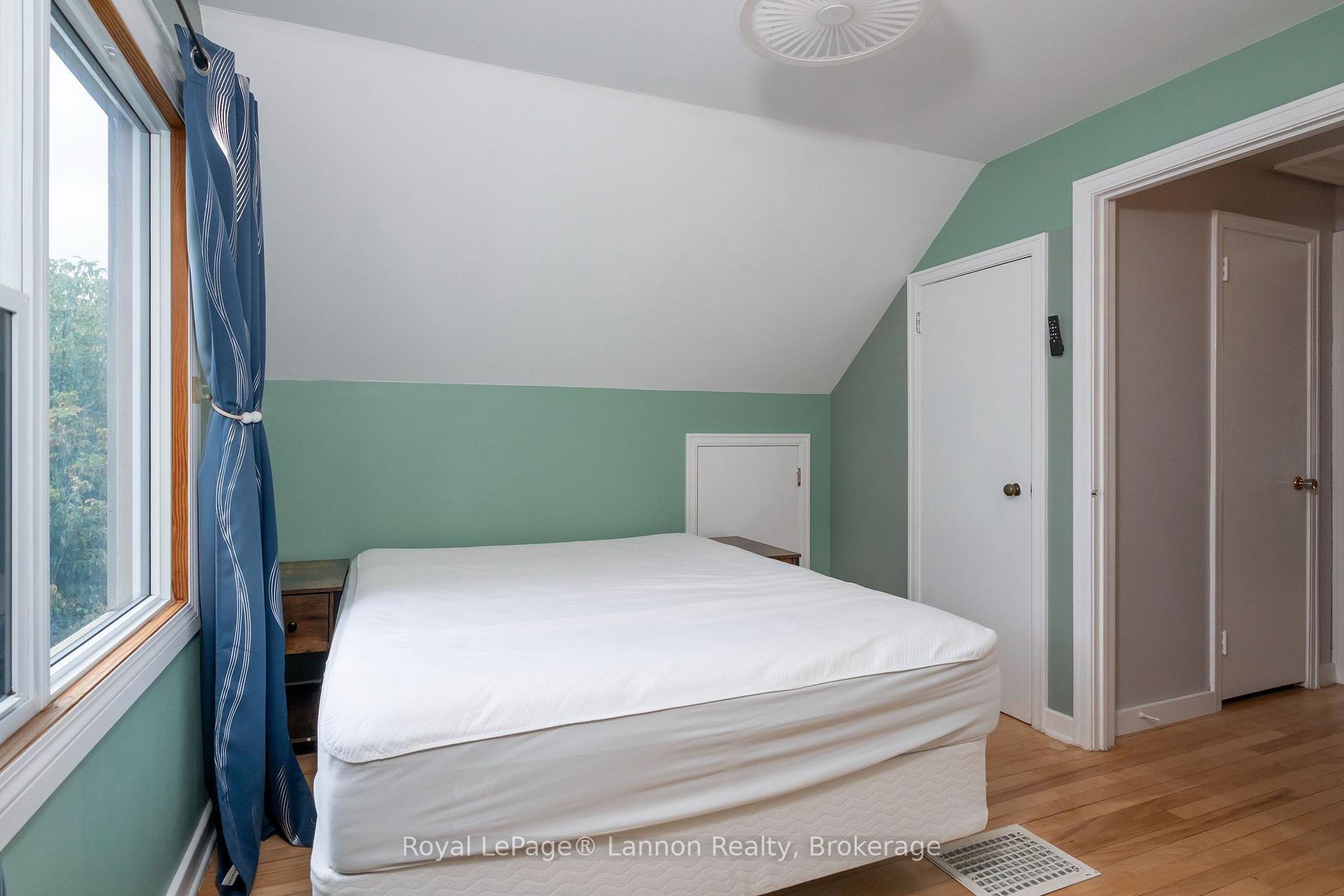 Photo 34 of 2218 Isabella Street E, Thunder Bay, Green Acres — HOMEH