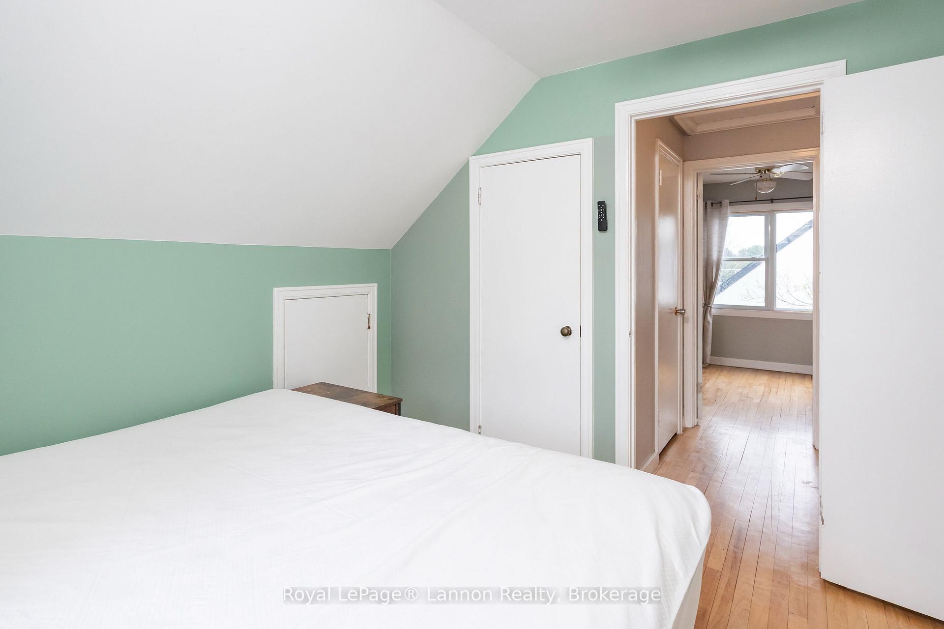 Photo 40 of 2218 Isabella Street E, Thunder Bay, Green Acres — HOMEH