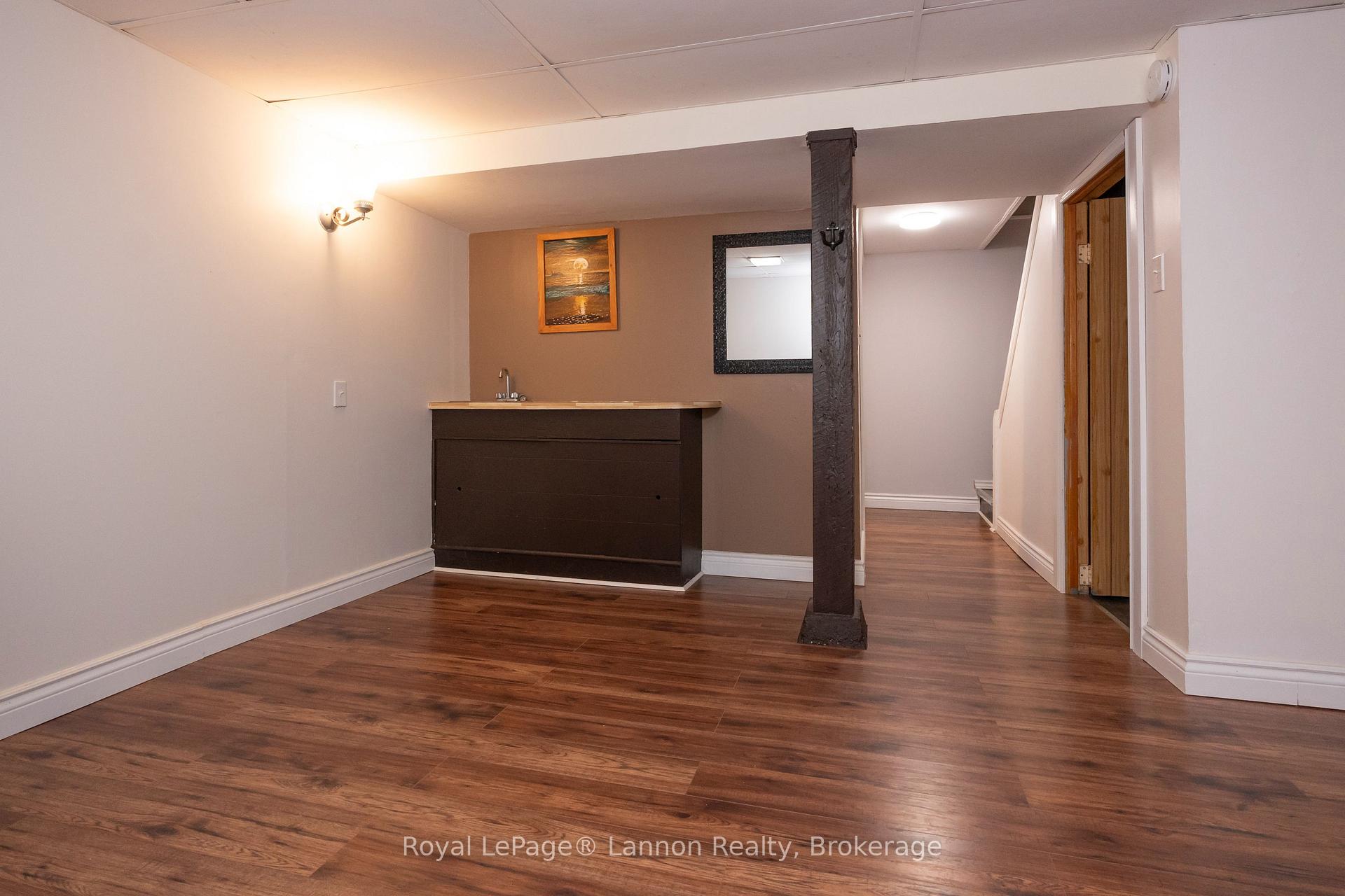 Photo 45 of 2218 Isabella Street E, Thunder Bay, Green Acres — HOMEH