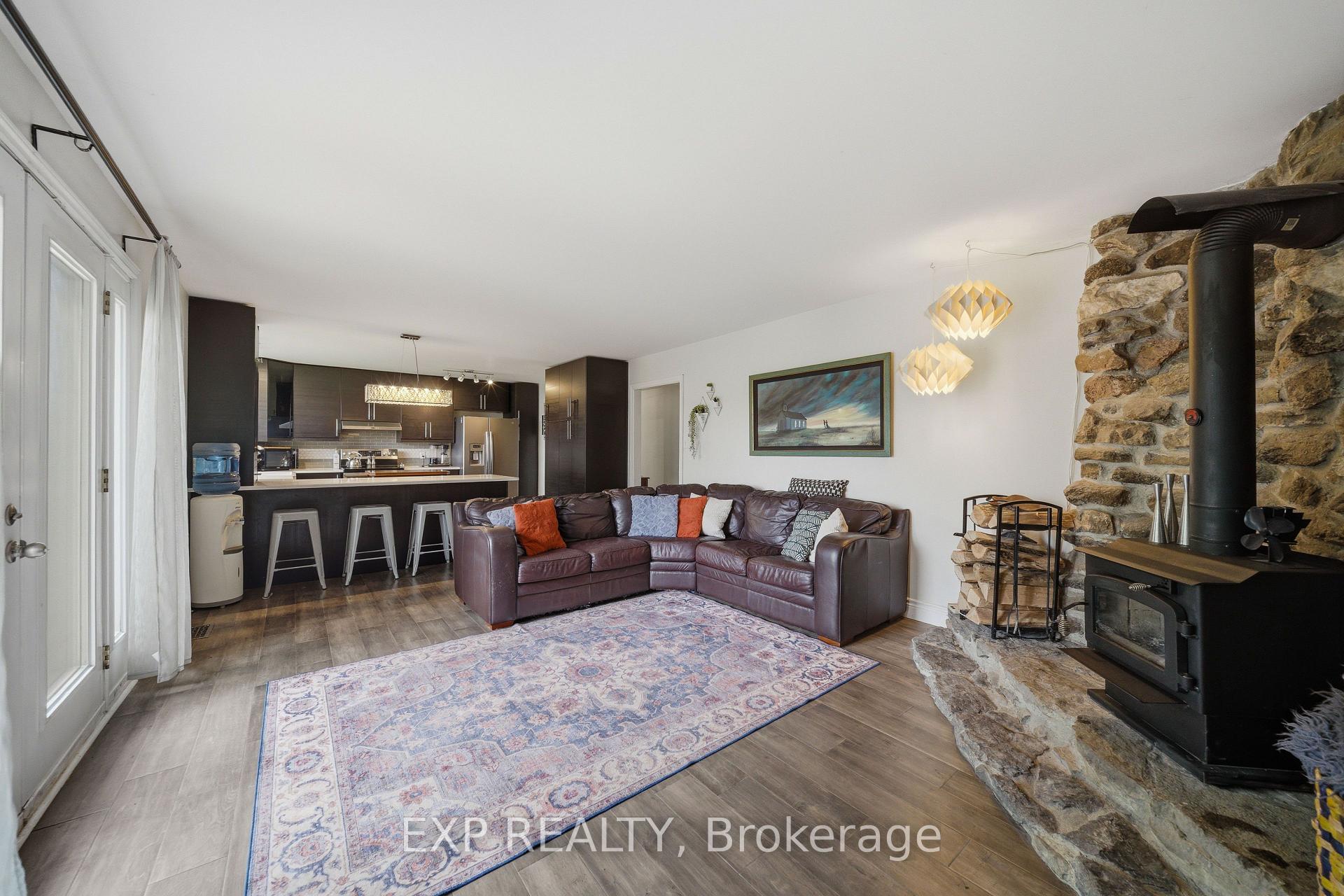 Photo 6 of 6892 Boundary Road, Ottawa, Osgoode Twp North of Reg Rd 6 — HOMEH