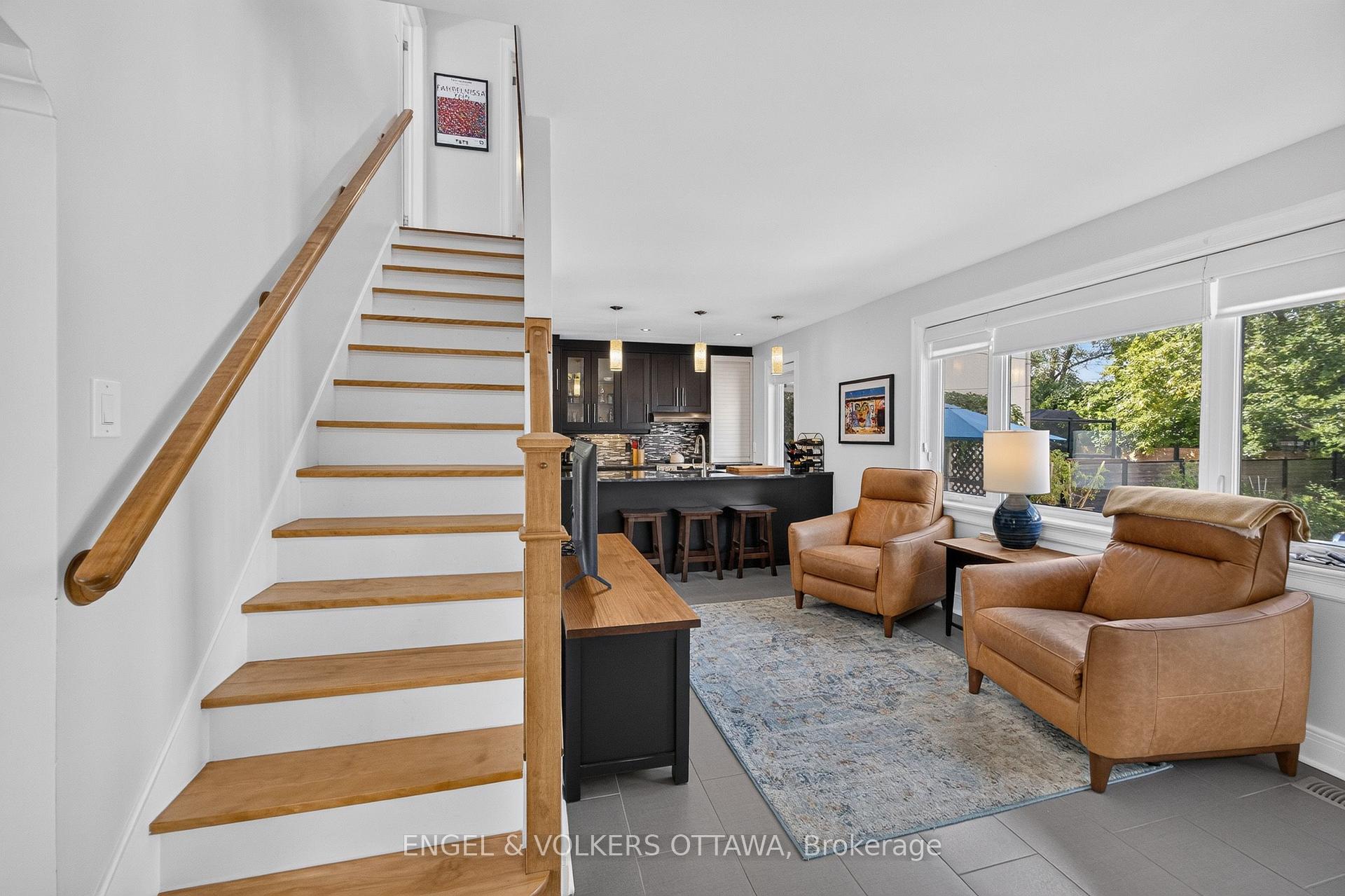 Photo 12 of 47 Gould Street, Ottawa, Ottawa West — HOMEH