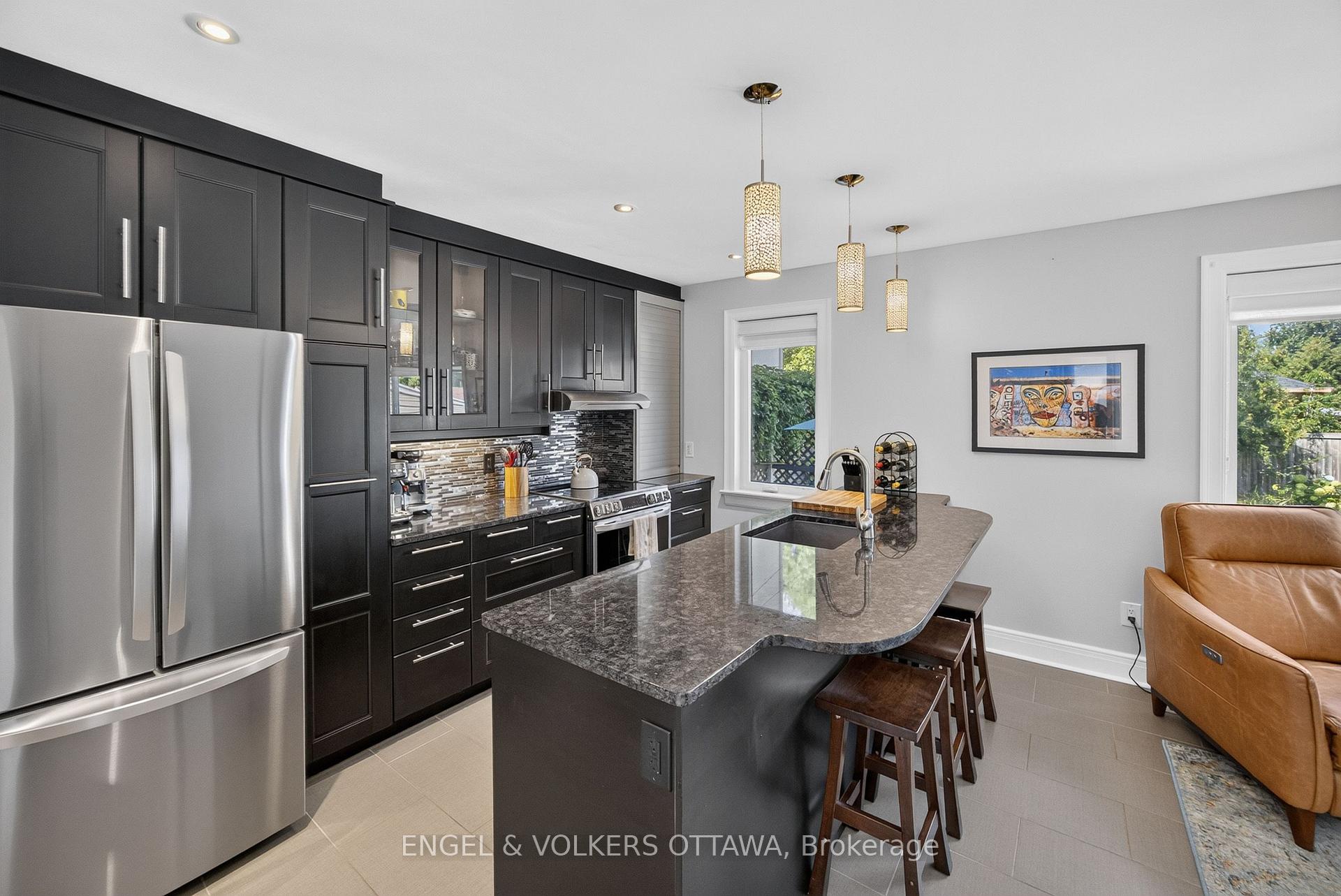 Photo 14 of 47 Gould Street, Ottawa, Ottawa West — HOMEH