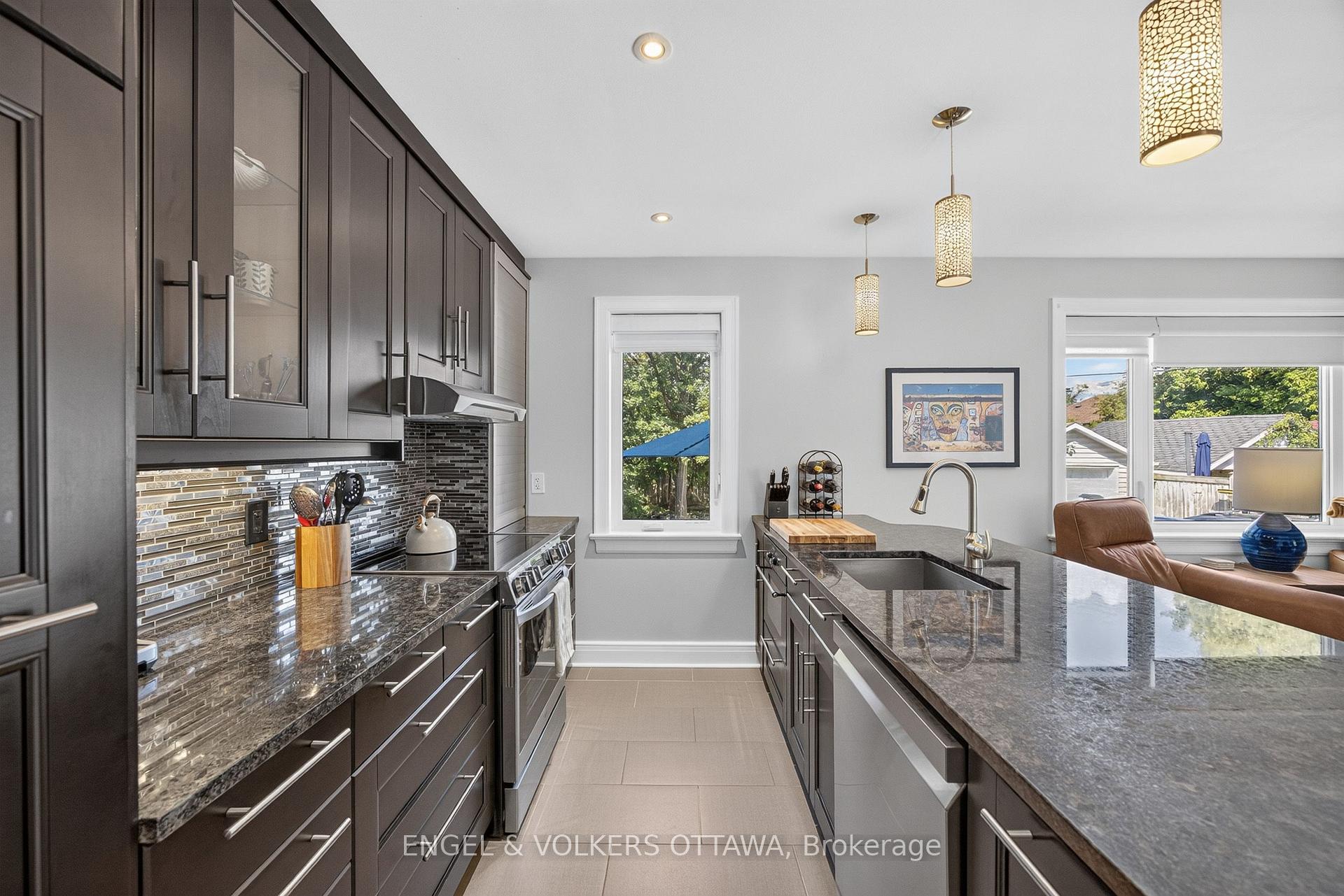 Photo 15 of 47 Gould Street, Ottawa, Ottawa West — HOMEH