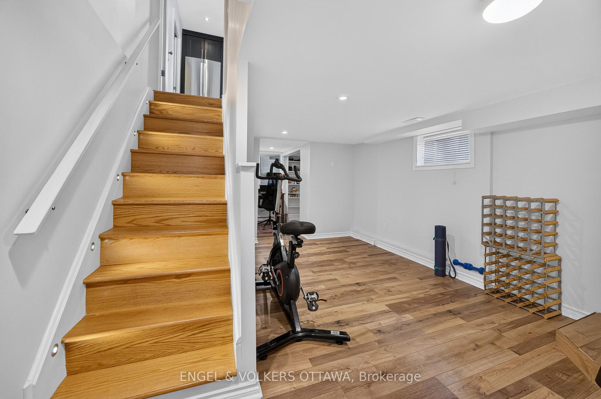 Photo 35 of 47 Gould Street, Ottawa, Ottawa West — HOMEH