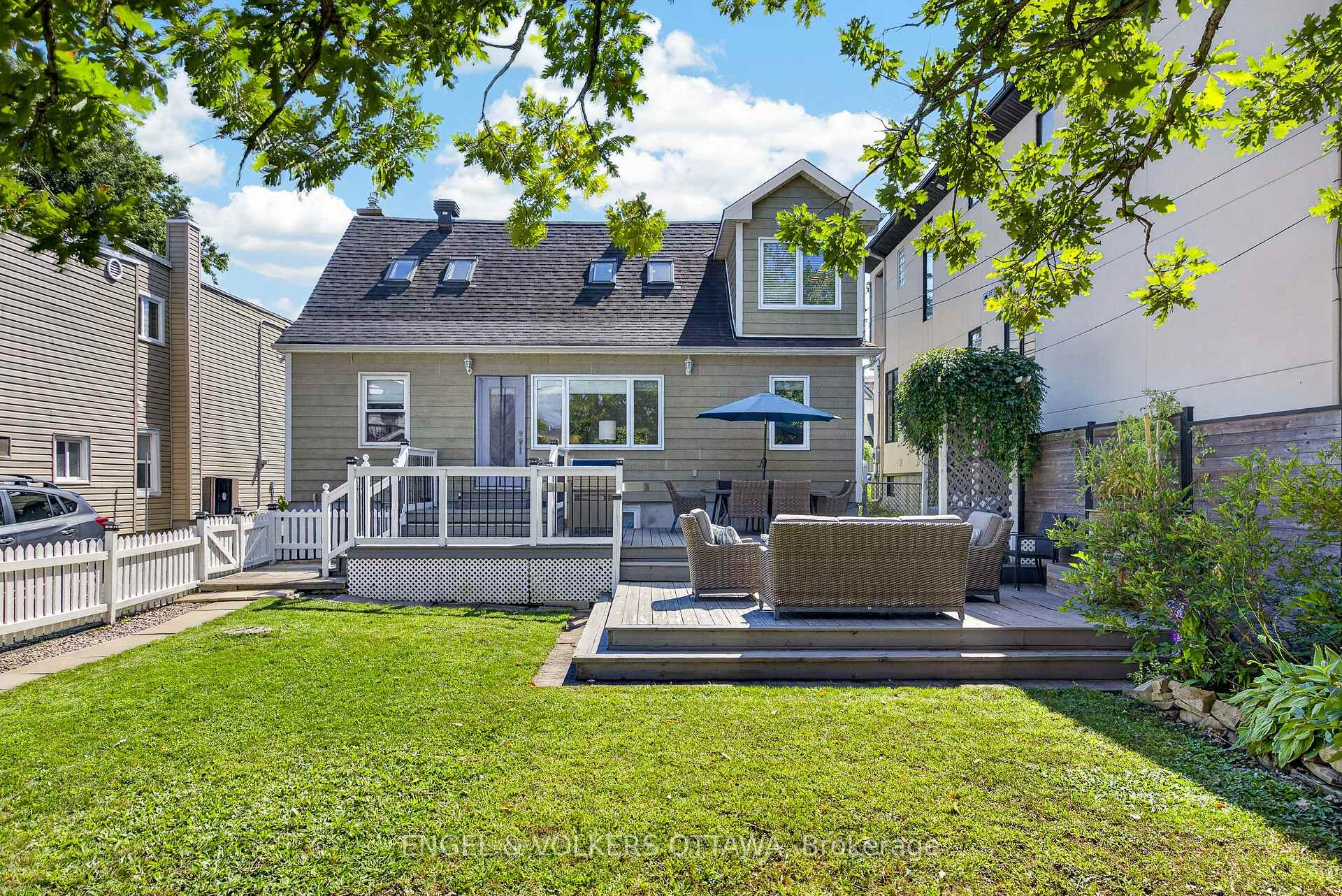 Photo 41 of 47 Gould Street, Ottawa, Ottawa West — HOMEH