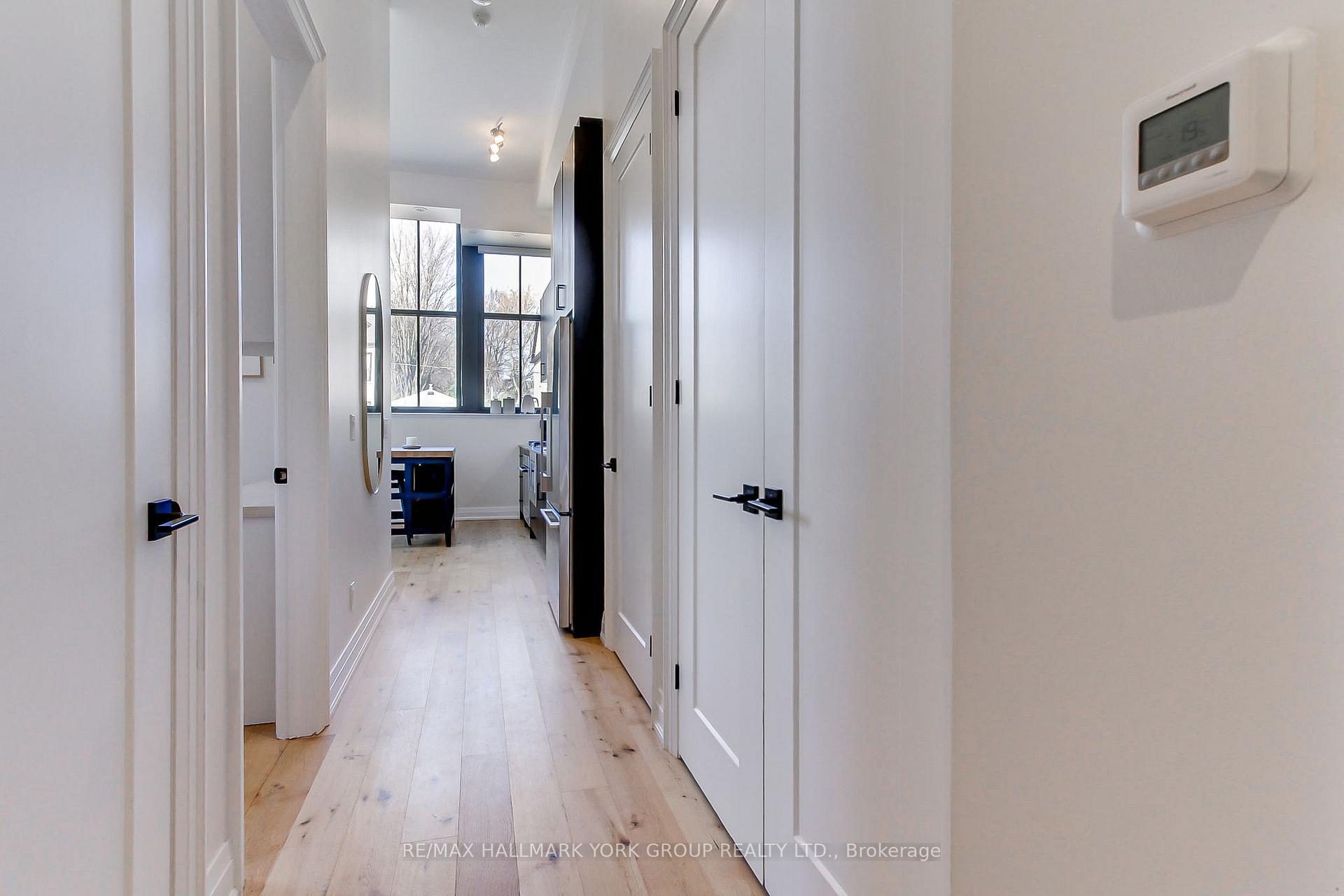 Photo 10 of Unit 203, 400 Park Avenue, Newmarket, Central Newmarket — HOMEH