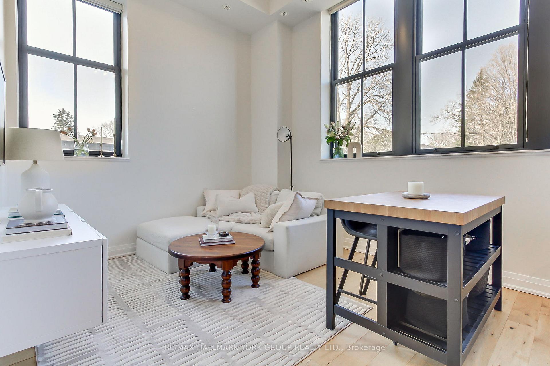 Photo 17 of Unit 203, 400 Park Avenue, Newmarket, Central Newmarket — HOMEH
