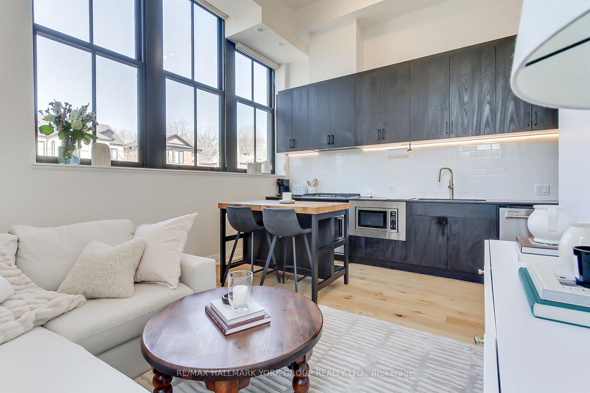 Photo 20 of Unit 203, 400 Park Avenue, Newmarket, Central Newmarket — HOMEH