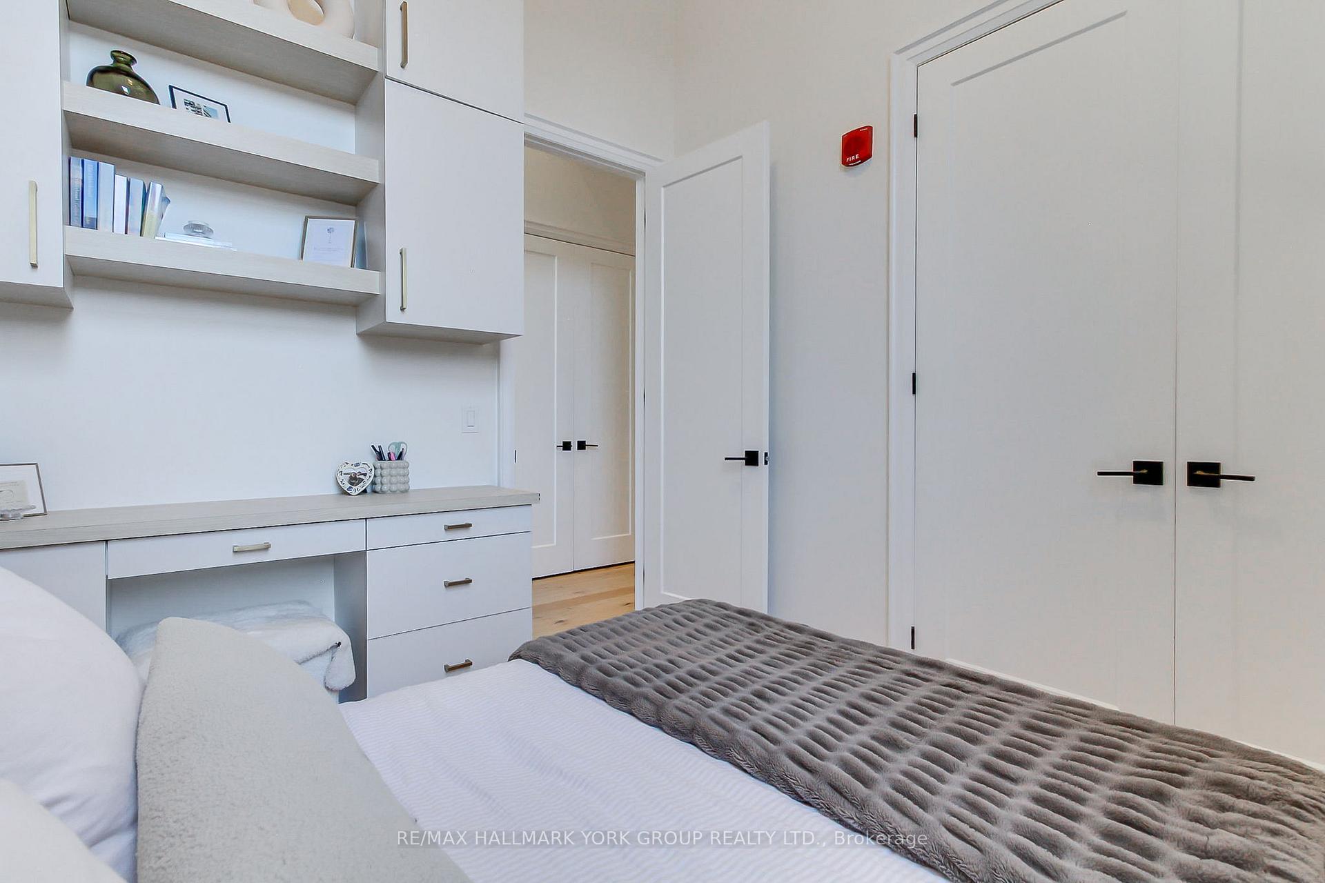 Photo 23 of Unit 203, 400 Park Avenue, Newmarket, Central Newmarket — HOMEH