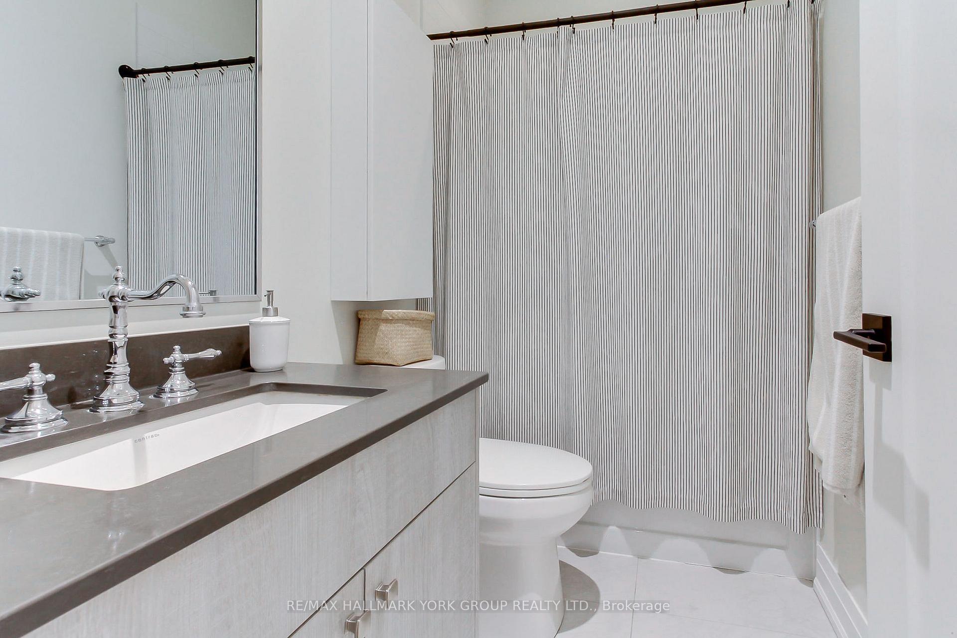 Photo 25 of Unit 203, 400 Park Avenue, Newmarket, Central Newmarket — HOMEH