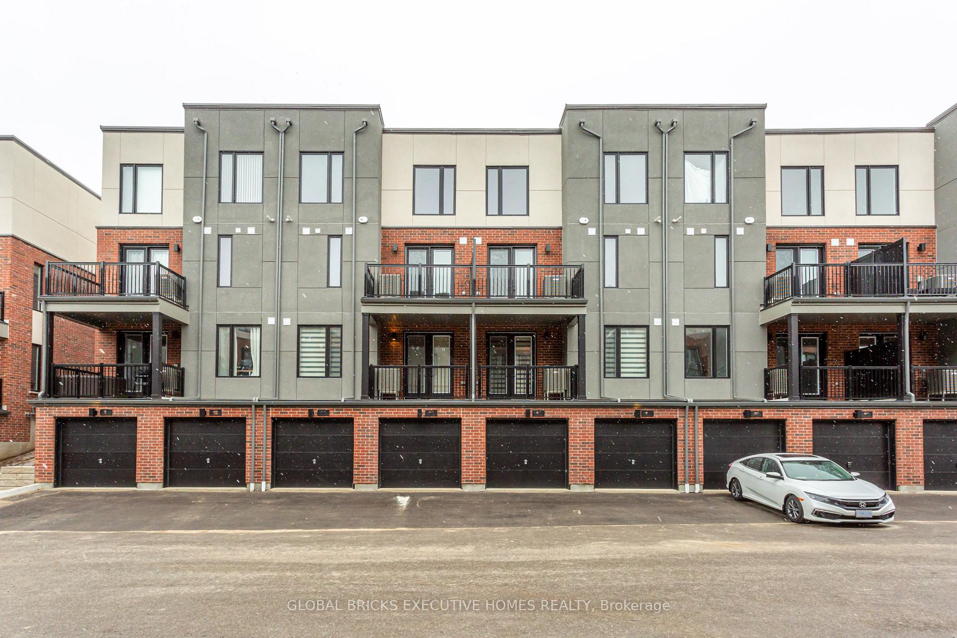 Photo 2 of Unit 15, 99 Roger Street, Waterloo, Uptown Waterloo — HOMEH