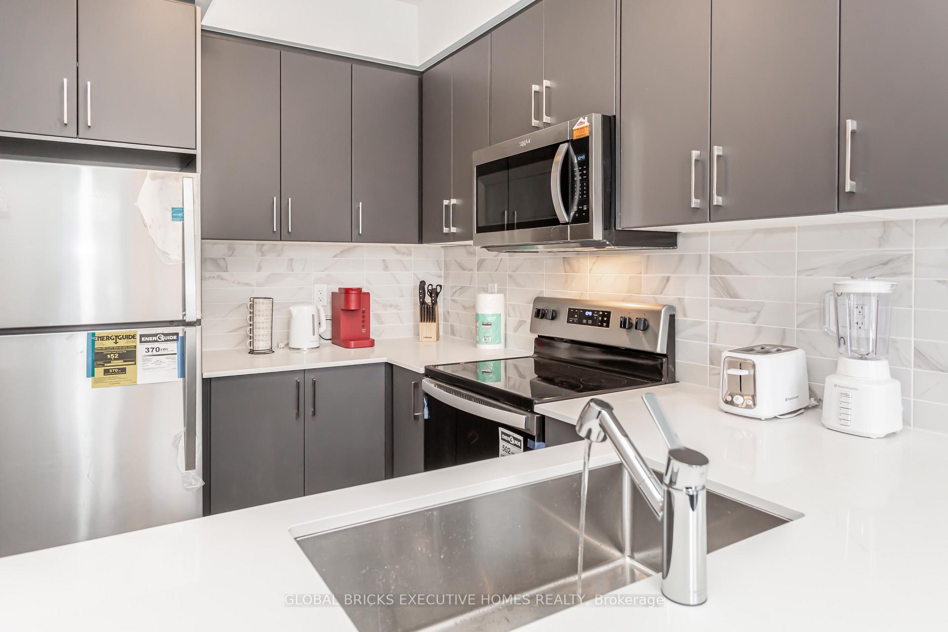 Photo 8 of Unit 15, 99 Roger Street, Waterloo, Uptown Waterloo — HOMEH