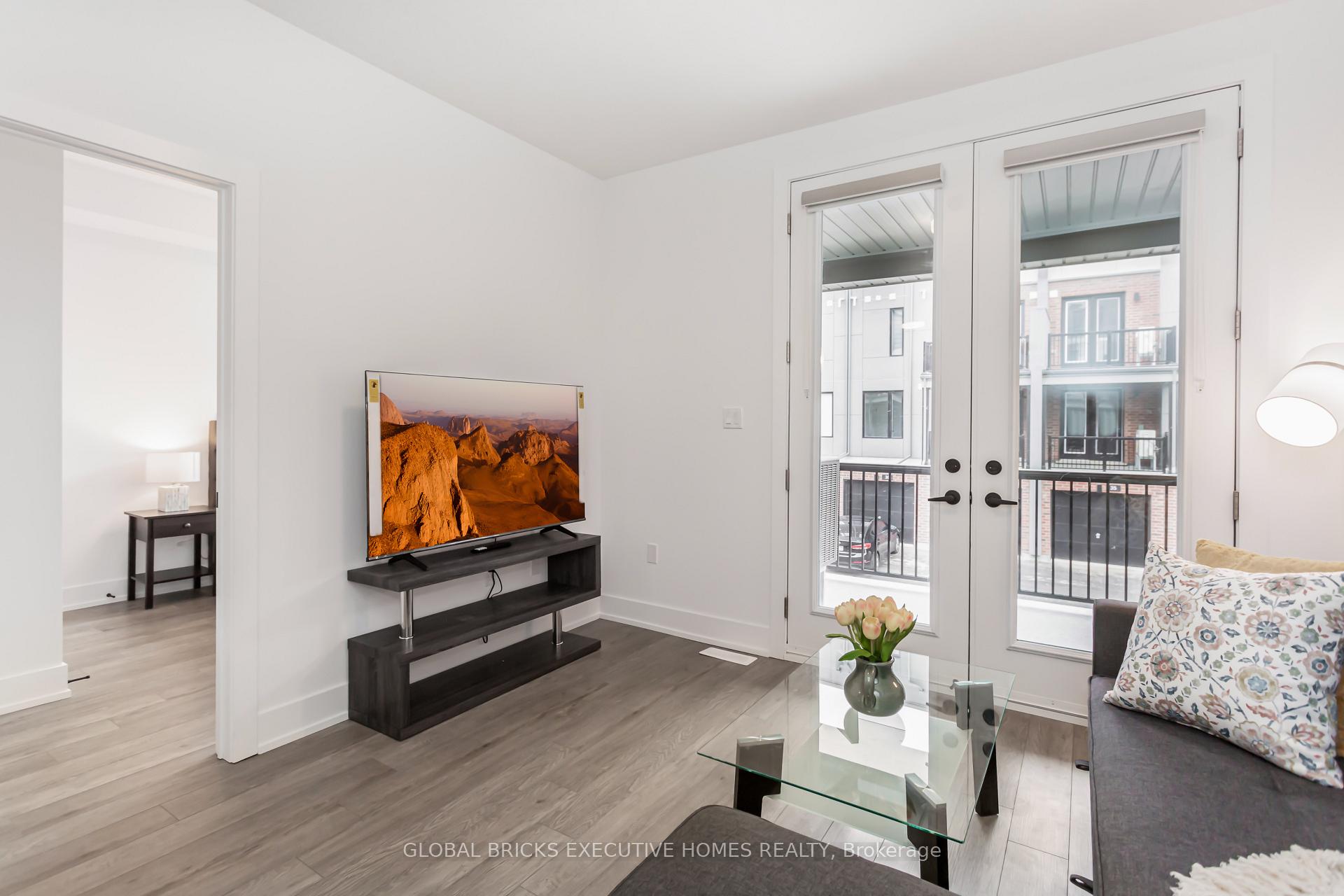 Photo 12 of Unit 15, 99 Roger Street, Waterloo, Uptown Waterloo — HOMEH