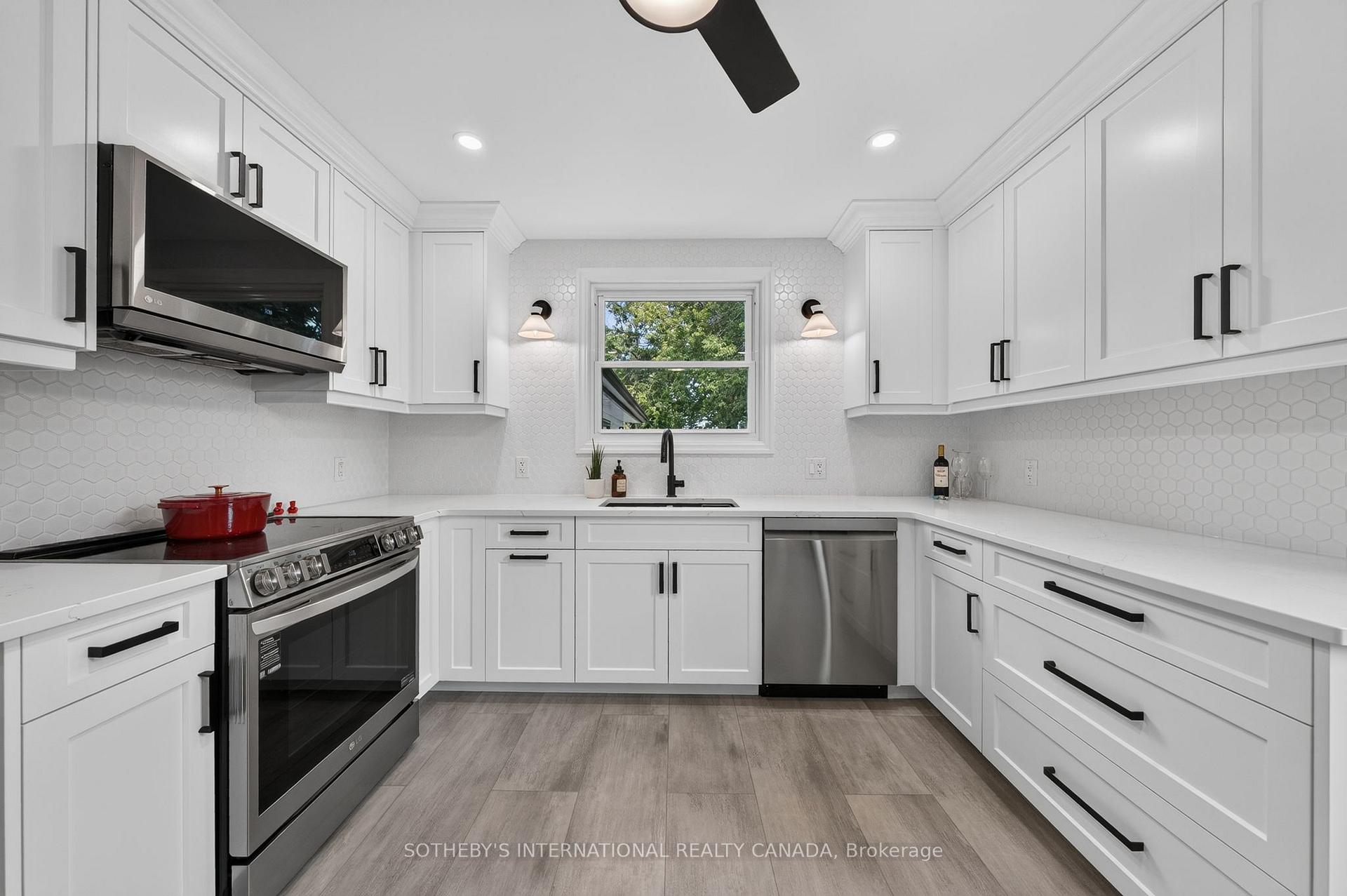 Photo 9 of 38 Roslin Avenue S, Waterloo, Uptown West — HOMEH