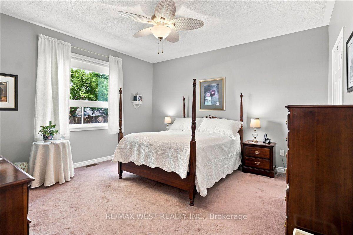 Photo 13 of 68 Sherrington Drive, Scugog, Port Perry — HOMEH