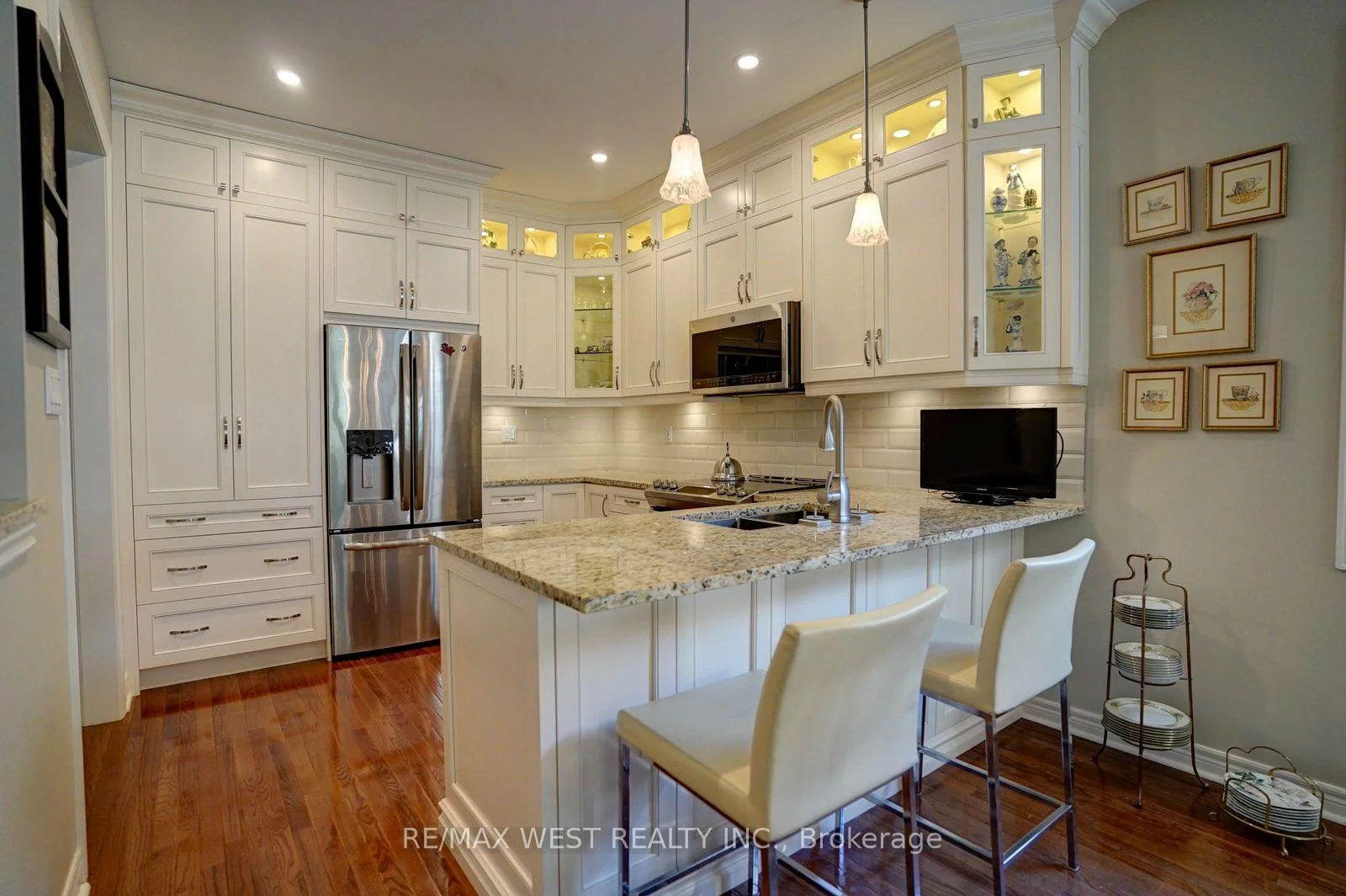Photo 3 of 68 Sherrington Drive, Scugog, Port Perry — HOMEH