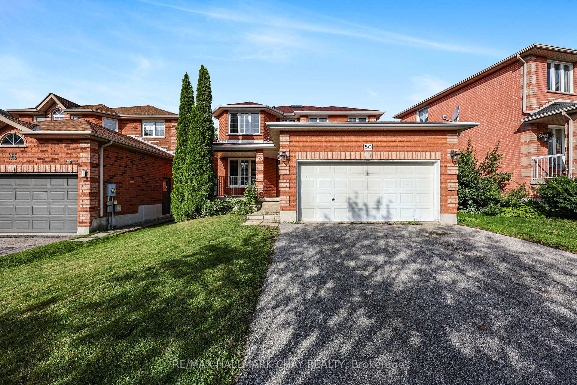 Photo 4 of 50 Loon Avenue, Barrie, Painswick South — HOMEH