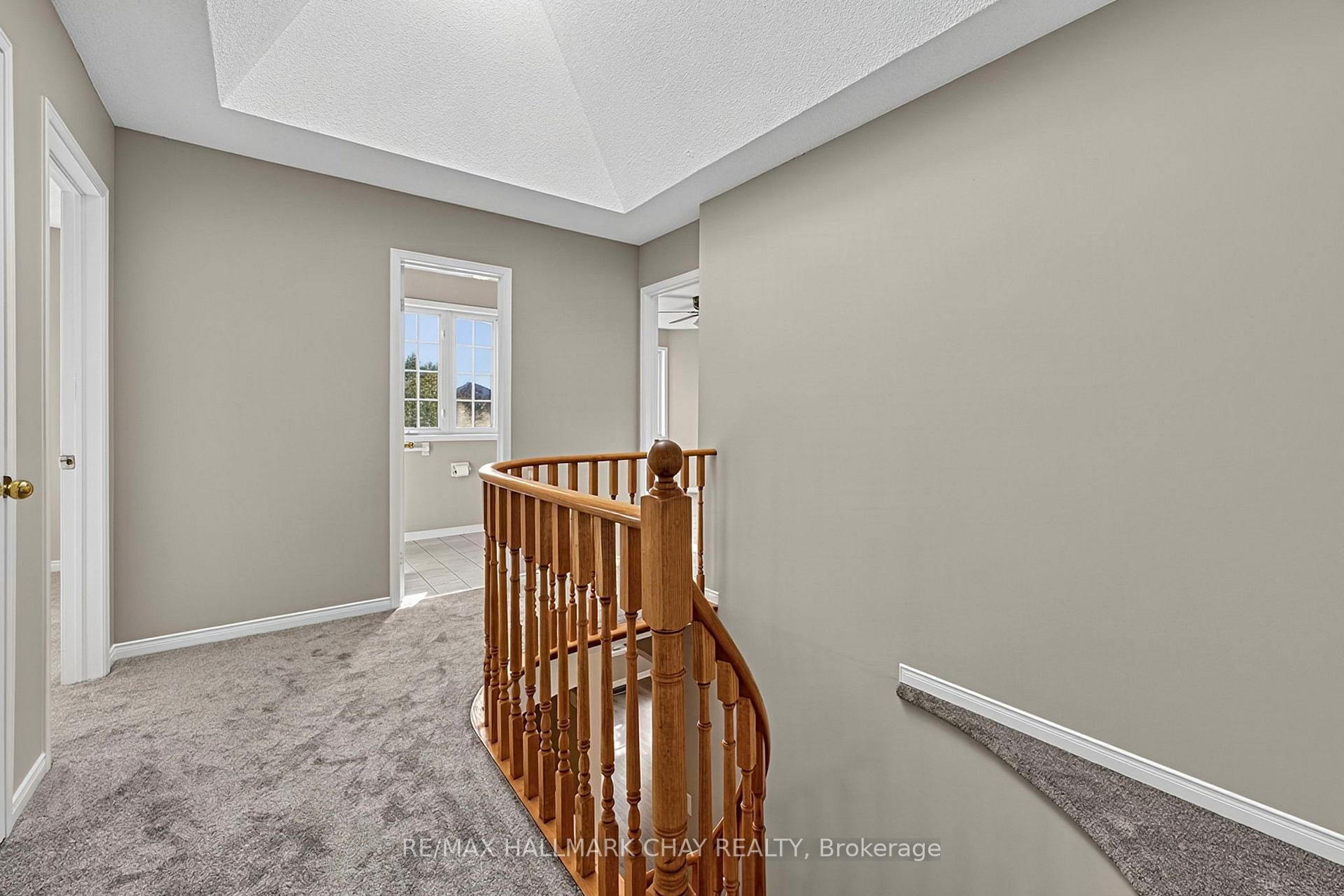 Photo 39 of 50 Loon Avenue, Barrie, Painswick South — HOMEH
